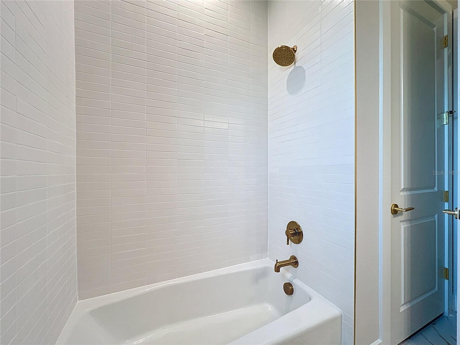 Image 41 of 55 For 3499 Quiver Court