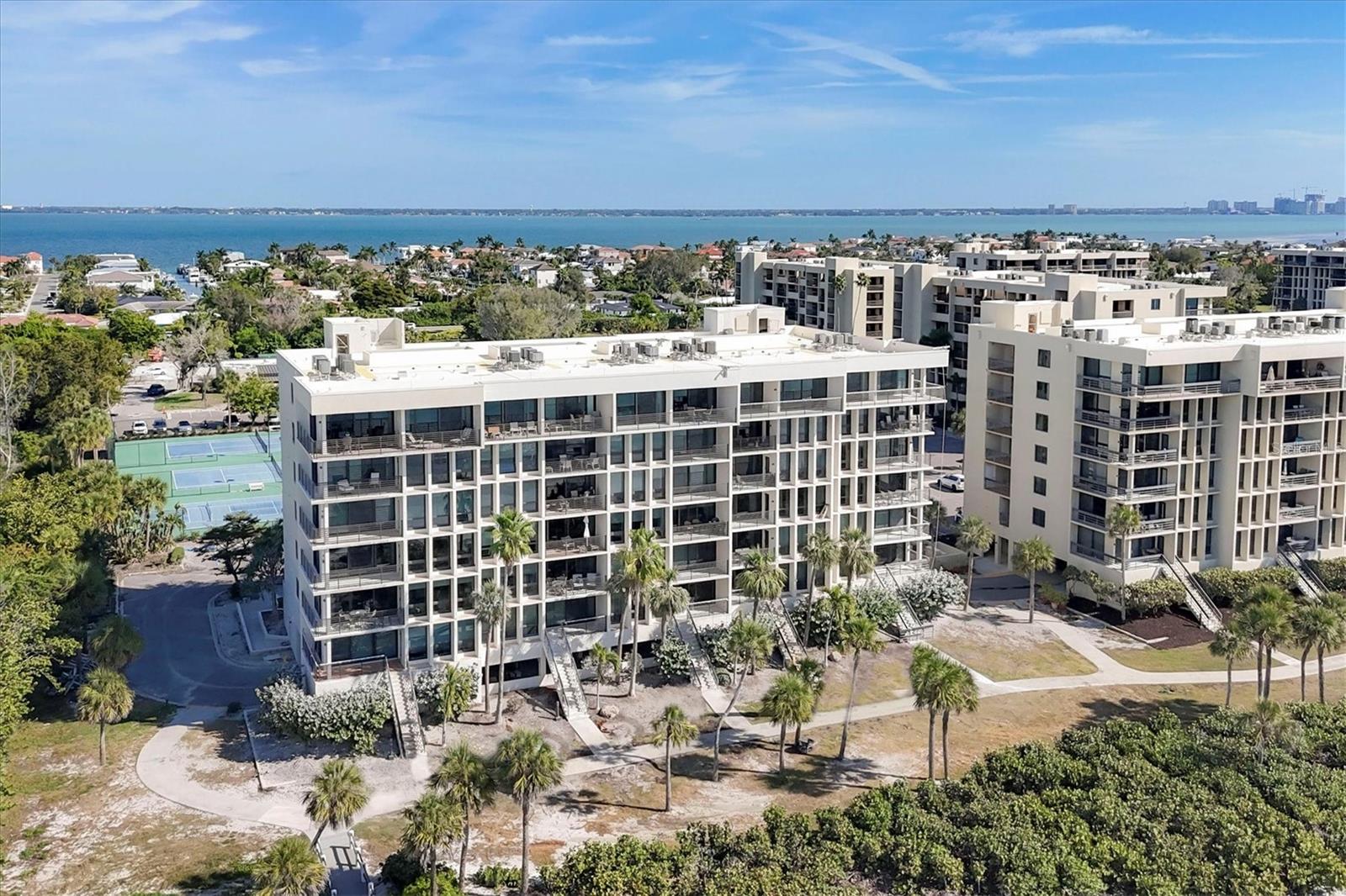 Image 52 of 53 For 1145 Gulf Of Mexico Dr Unit  603