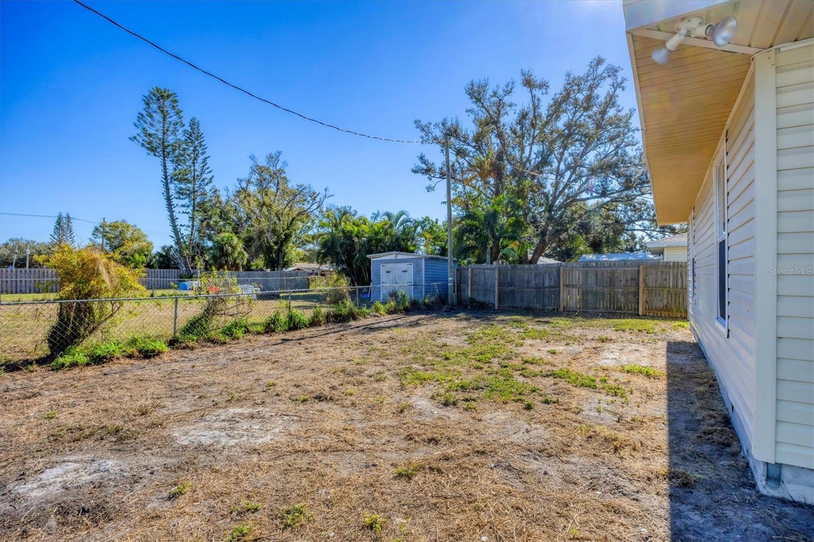 Image 30 of 63 For 808 4th Avenue W