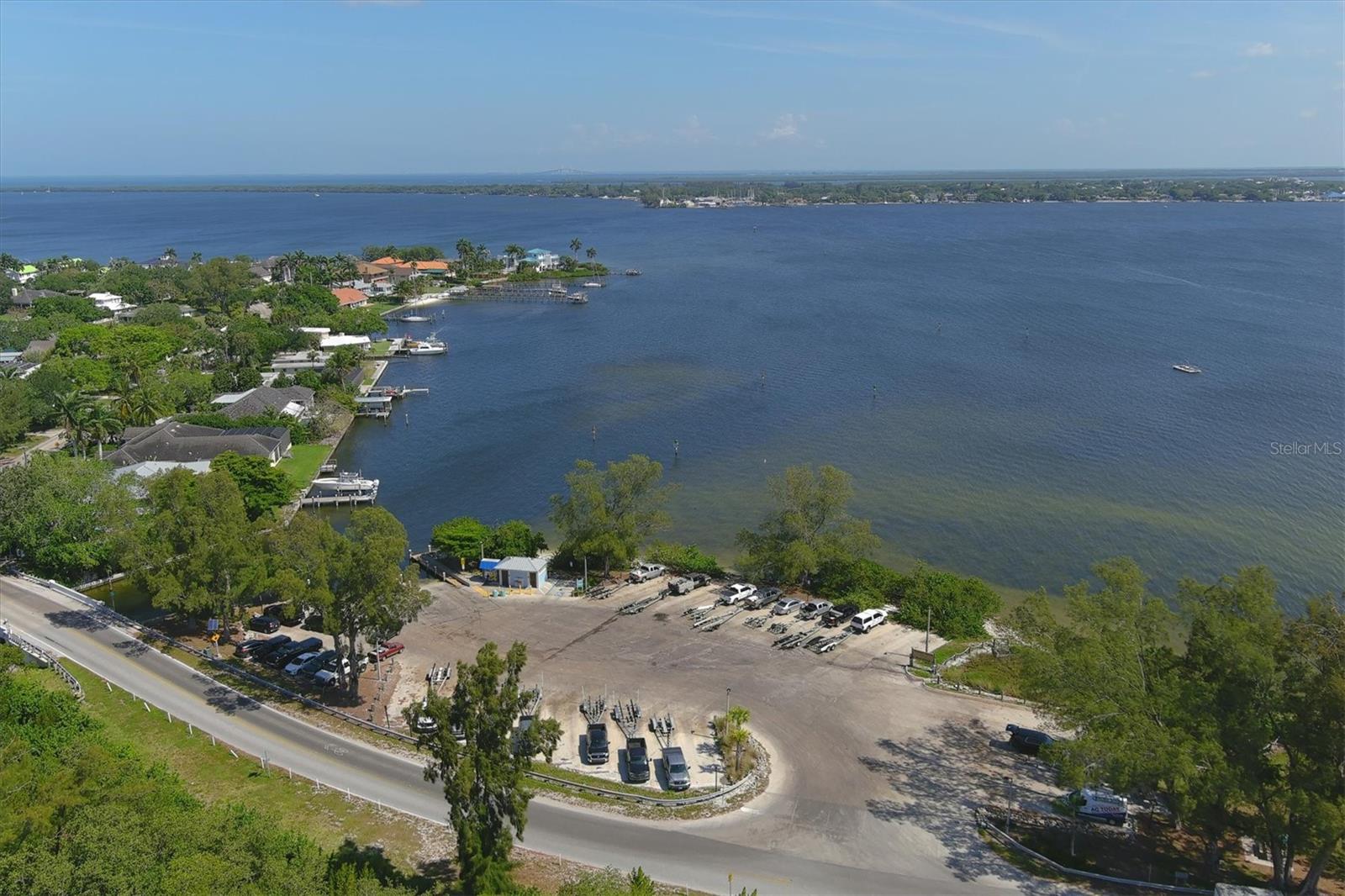 Image 38 of 63 For 808 4th Avenue W