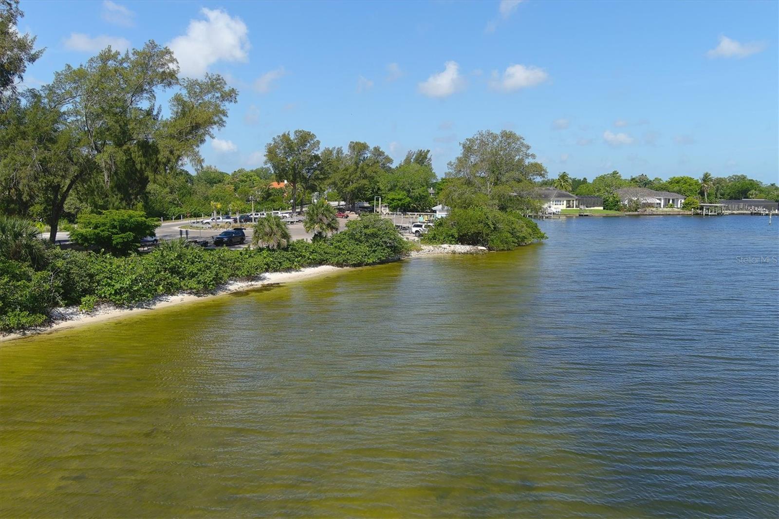 Image 42 of 63 For 808 4th Avenue W