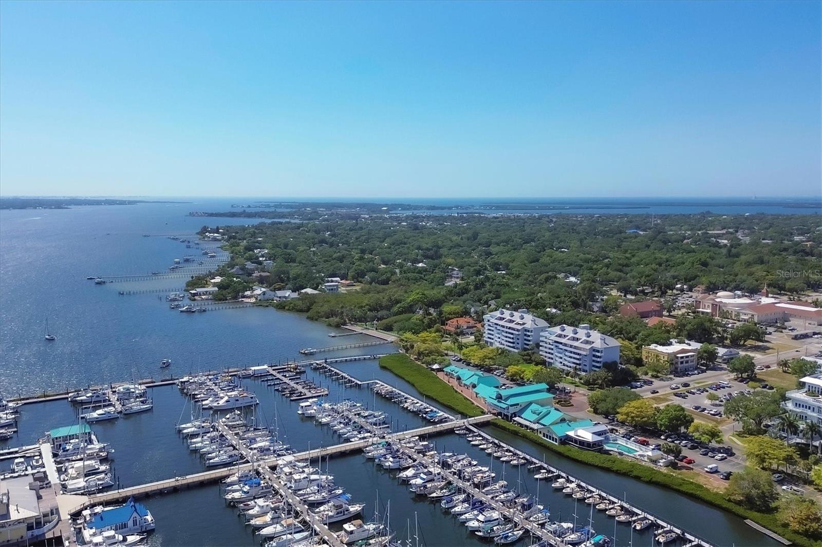 Image 45 of 63 For 808 4th Avenue W