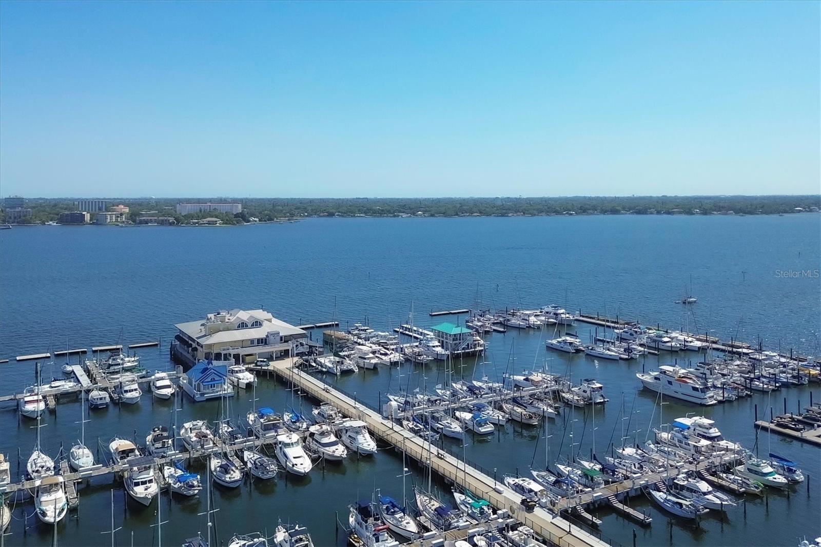 Image 46 of 63 For 808 4th Avenue W