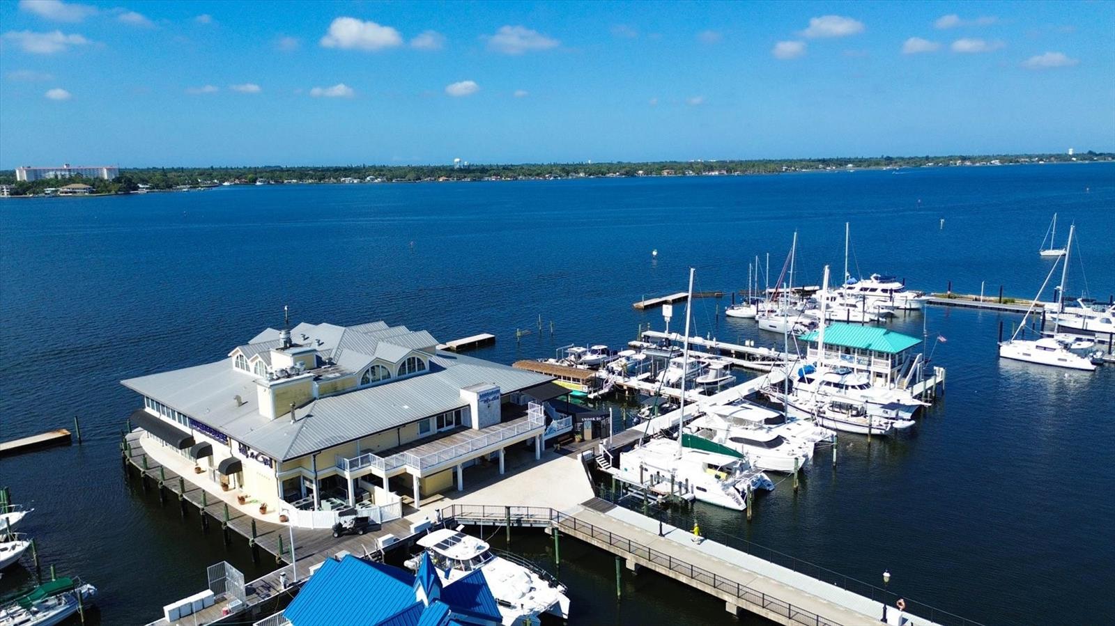 Image 55 of 63 For 808 4th Avenue W