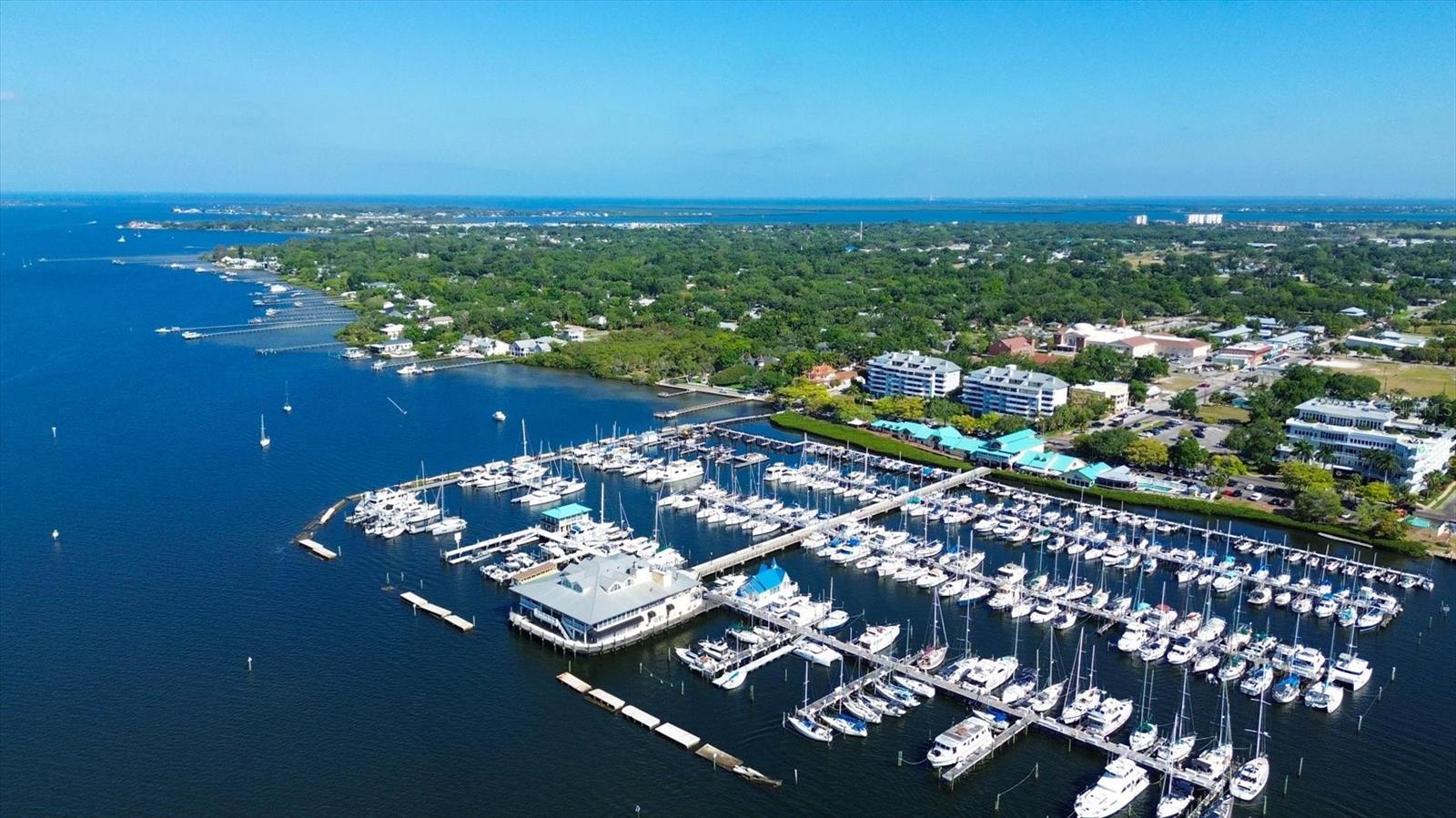 Image 57 of 63 For 808 4th Avenue W