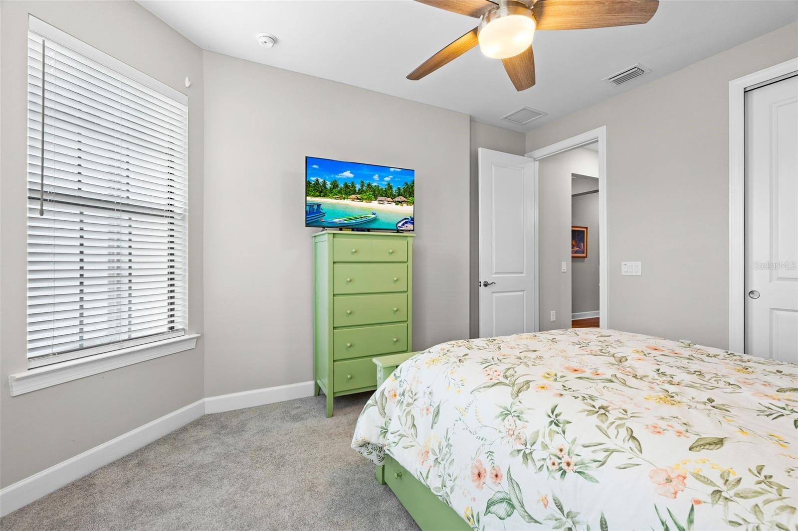 Image 27 of 62 For 17907 Eastbrook Terrace