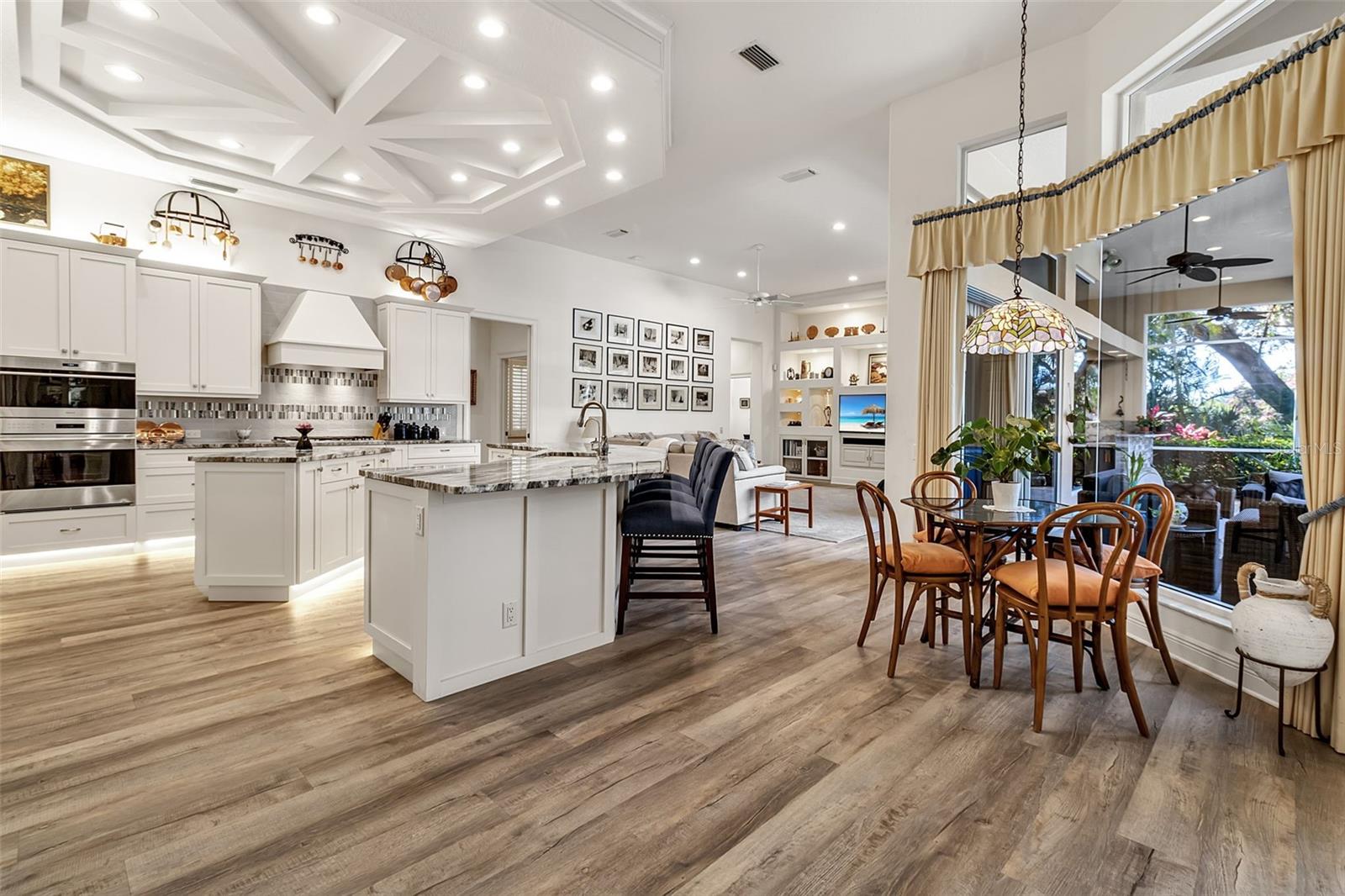 Image 7 of 43 For 362 Macewen Drive