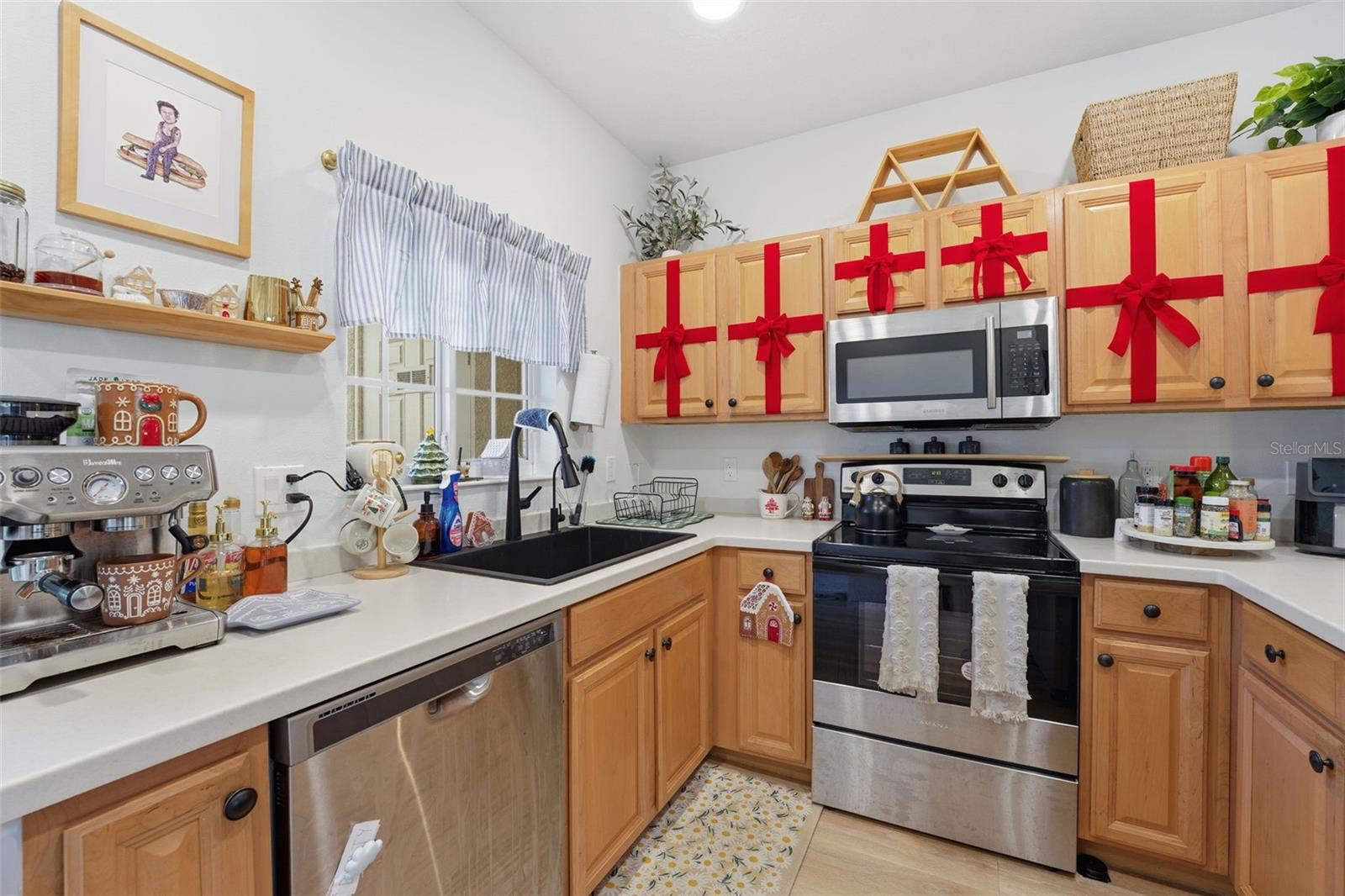 Image 10 of 38 For 12330 Destiny Drive