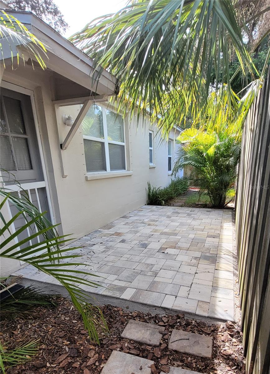 Image 15 of 22 For 3934 Briggs Avenue