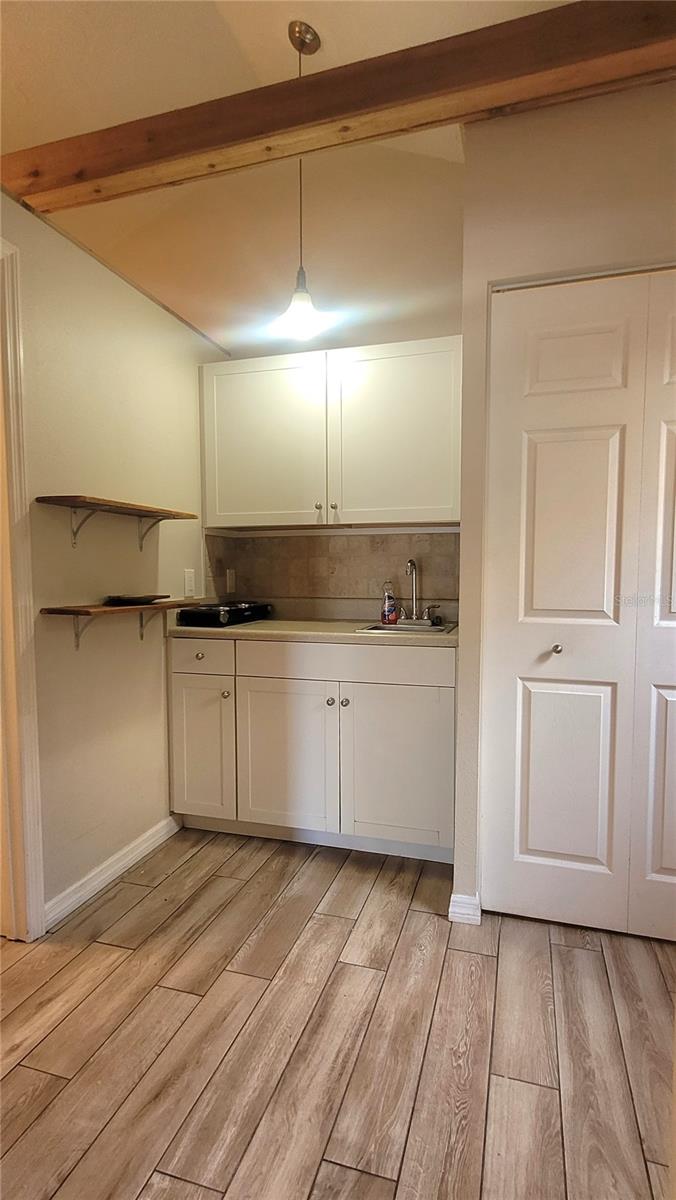 Image 20 of 22 For 3934 Briggs Avenue