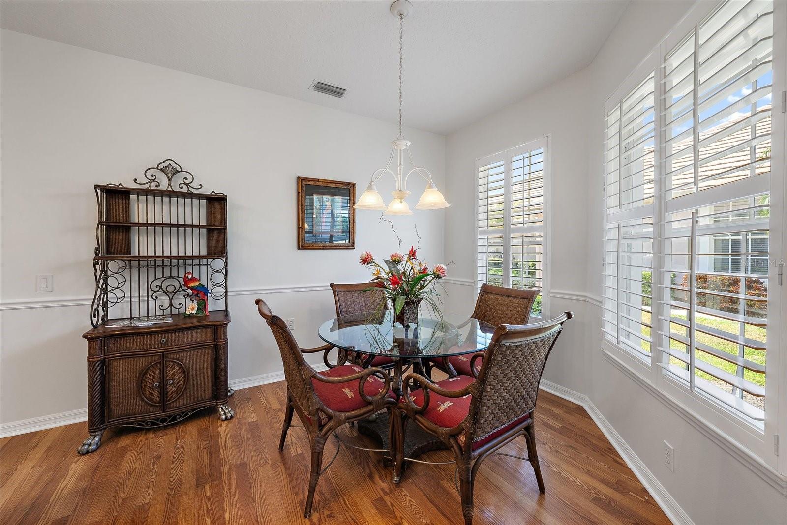 Image 12 of 30 For 7011 Woodmore Terrace