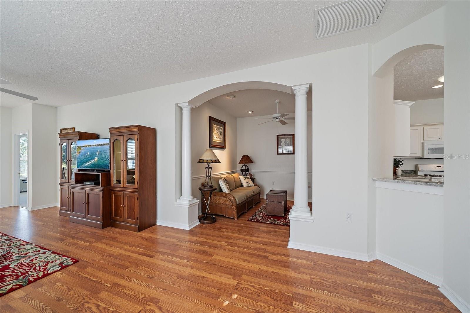 Image 9 of 30 For 7011 Woodmore Terrace