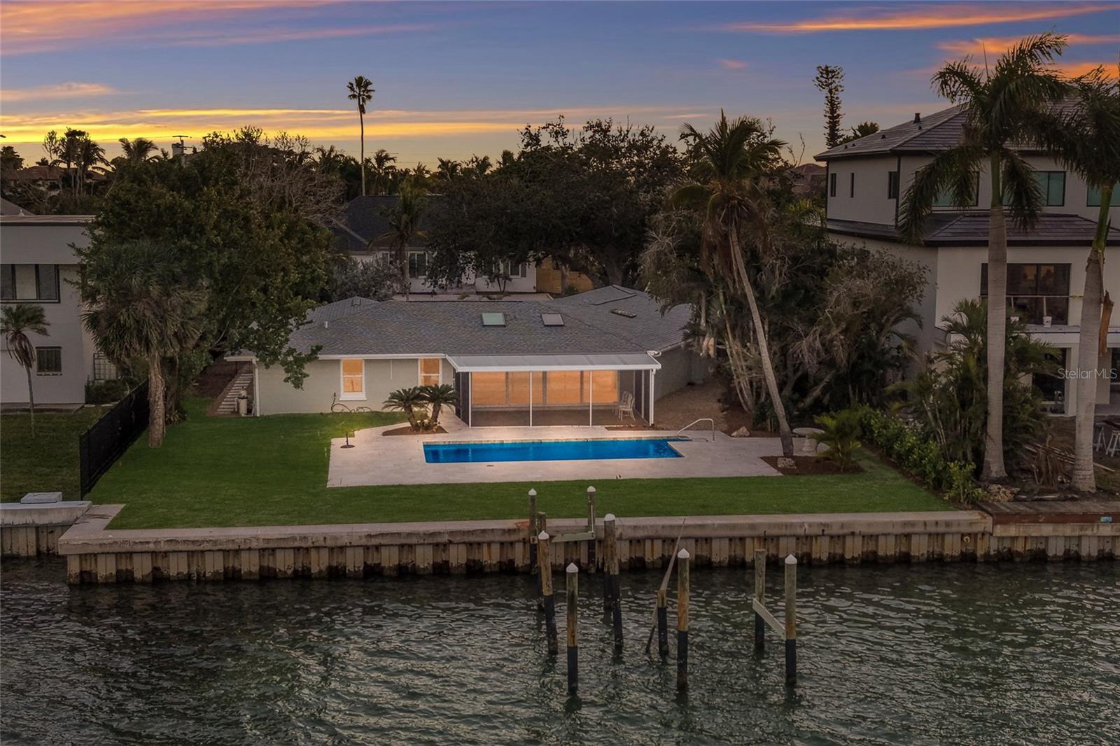 Image 25 of 48 For 843 Norsota Way