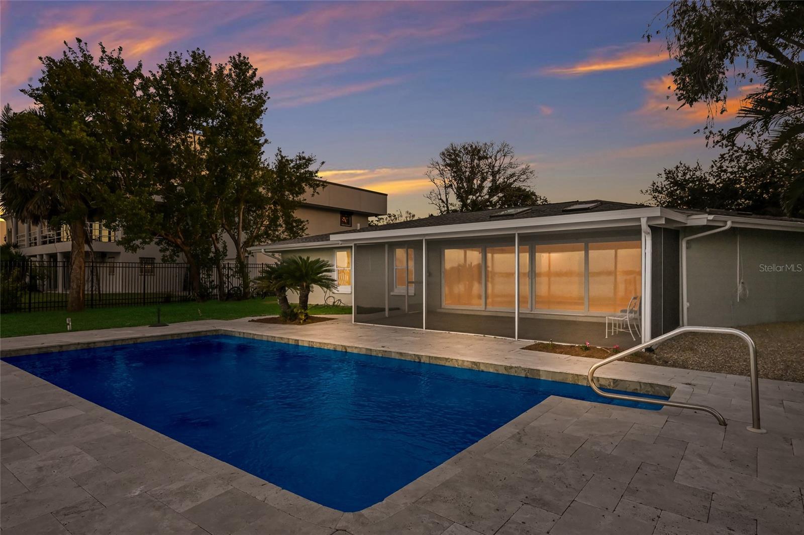 Image 28 of 48 For 843 Norsota Way