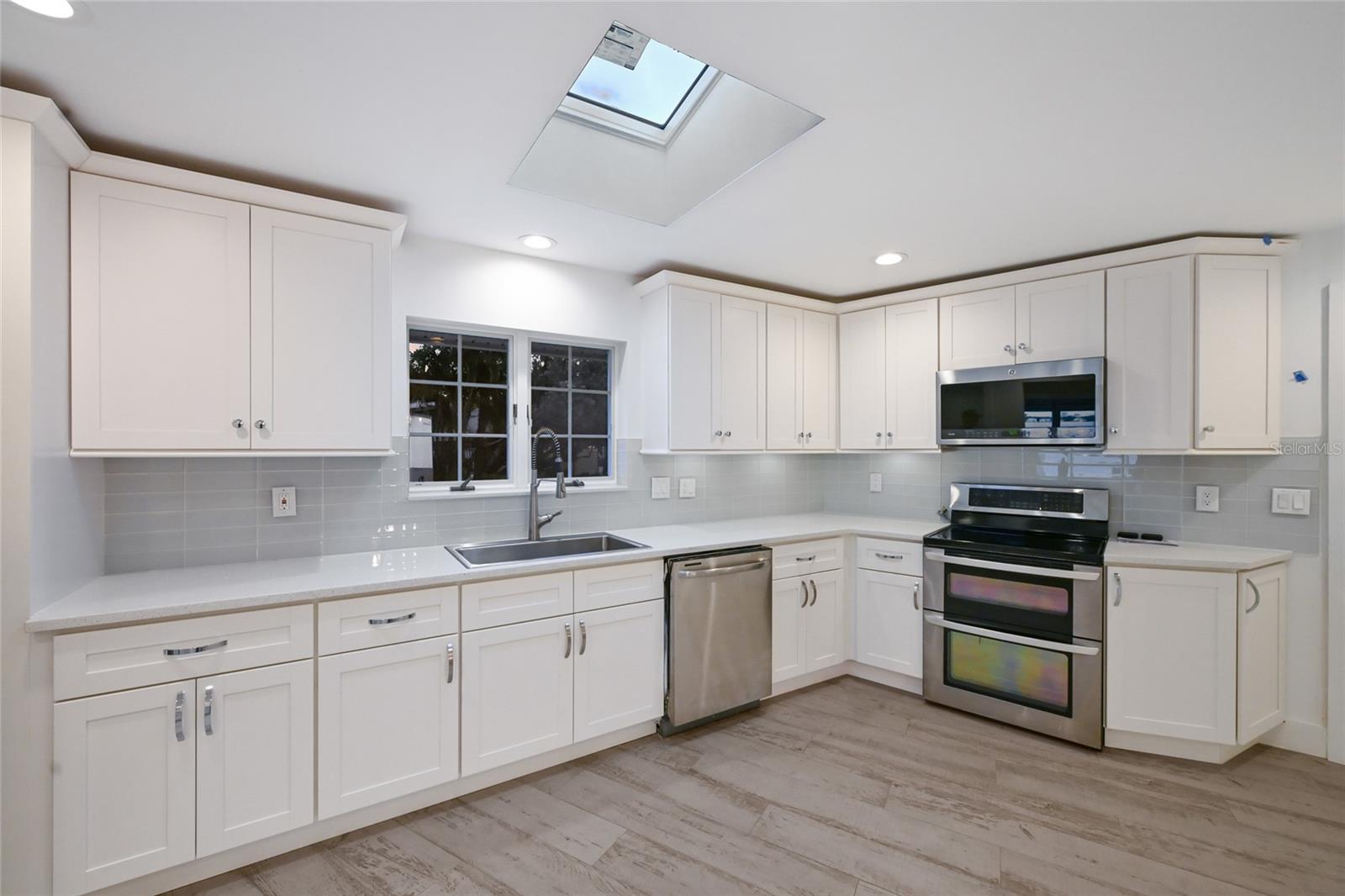 Image 46 of 48 For 843 Norsota Way