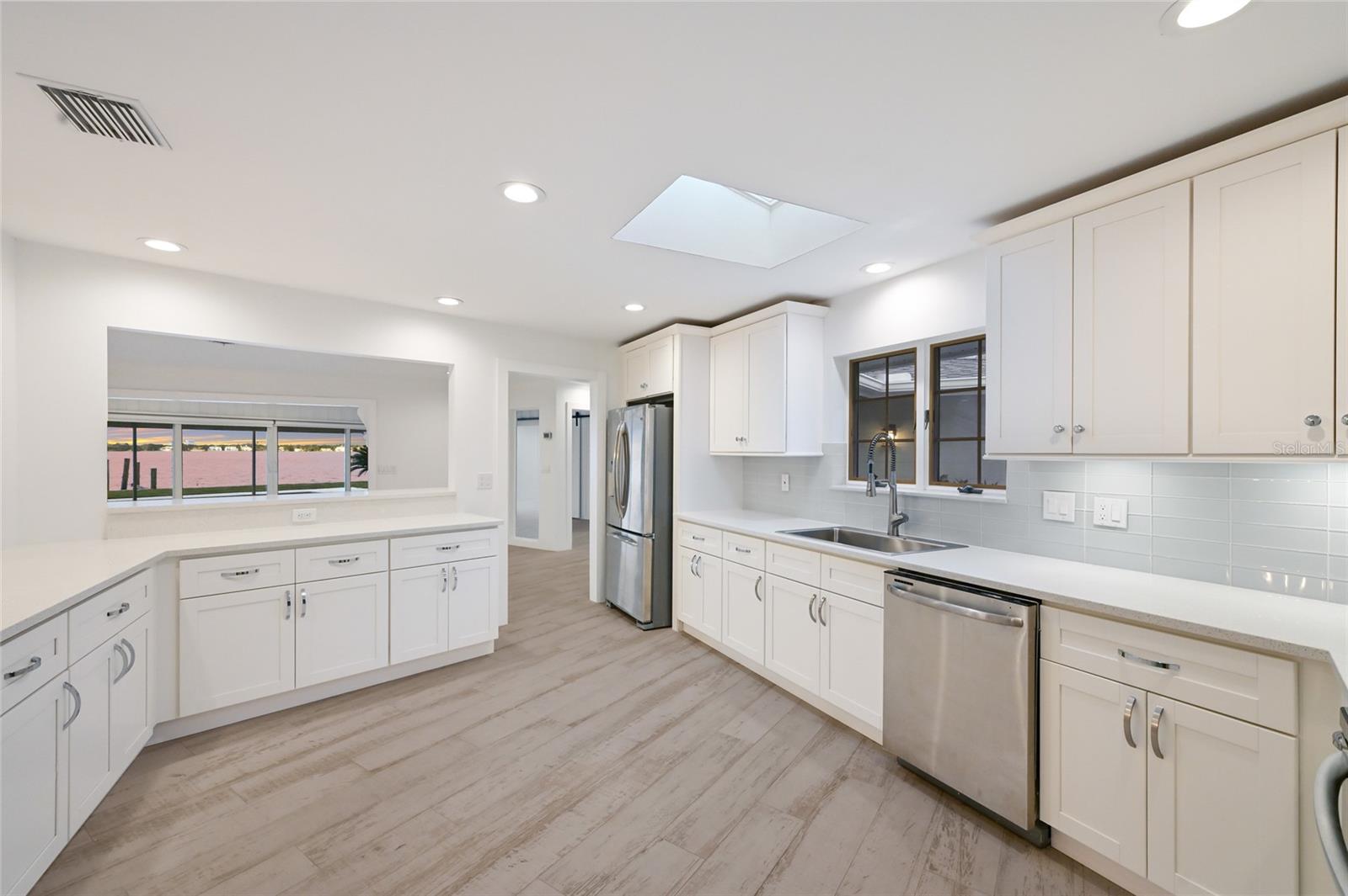 Image 47 of 48 For 843 Norsota Way