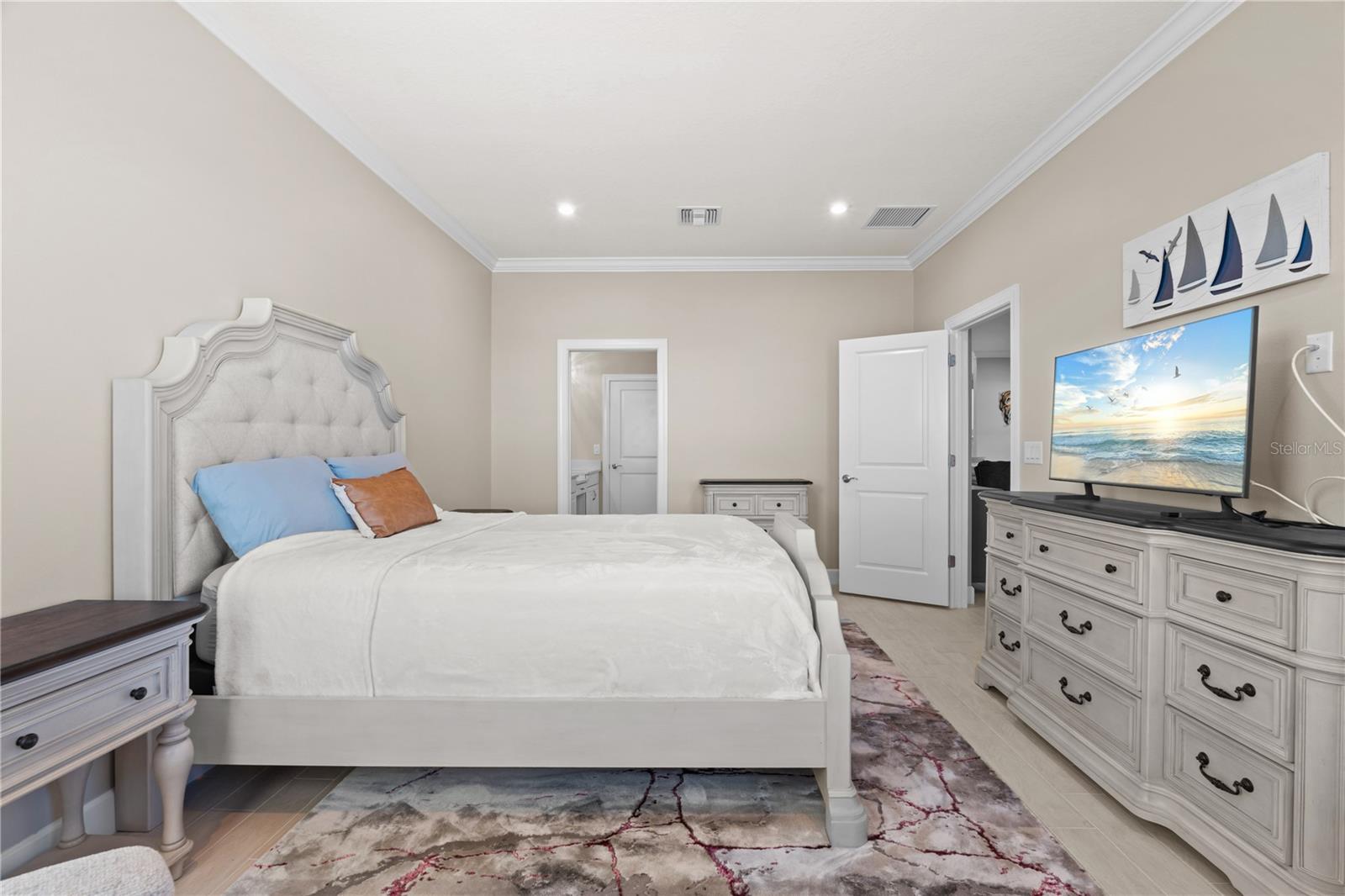 Image 16 of 42 For 4743 Motta Court