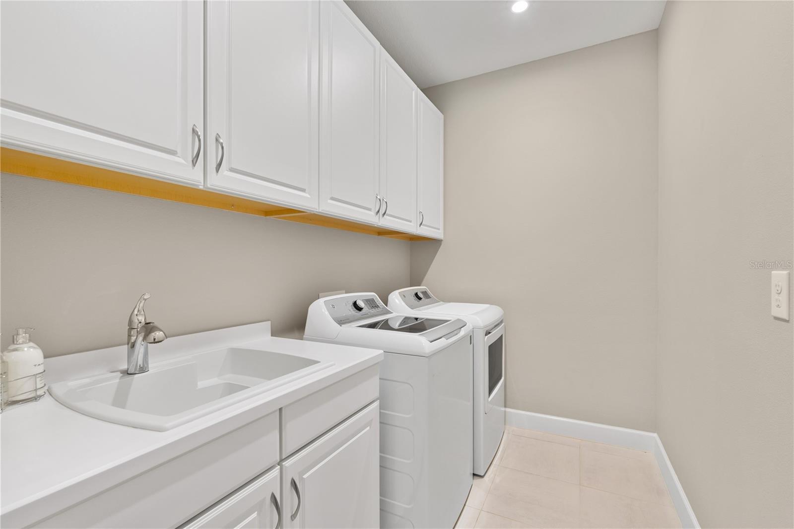 Image 34 of 42 For 4743 Motta Court