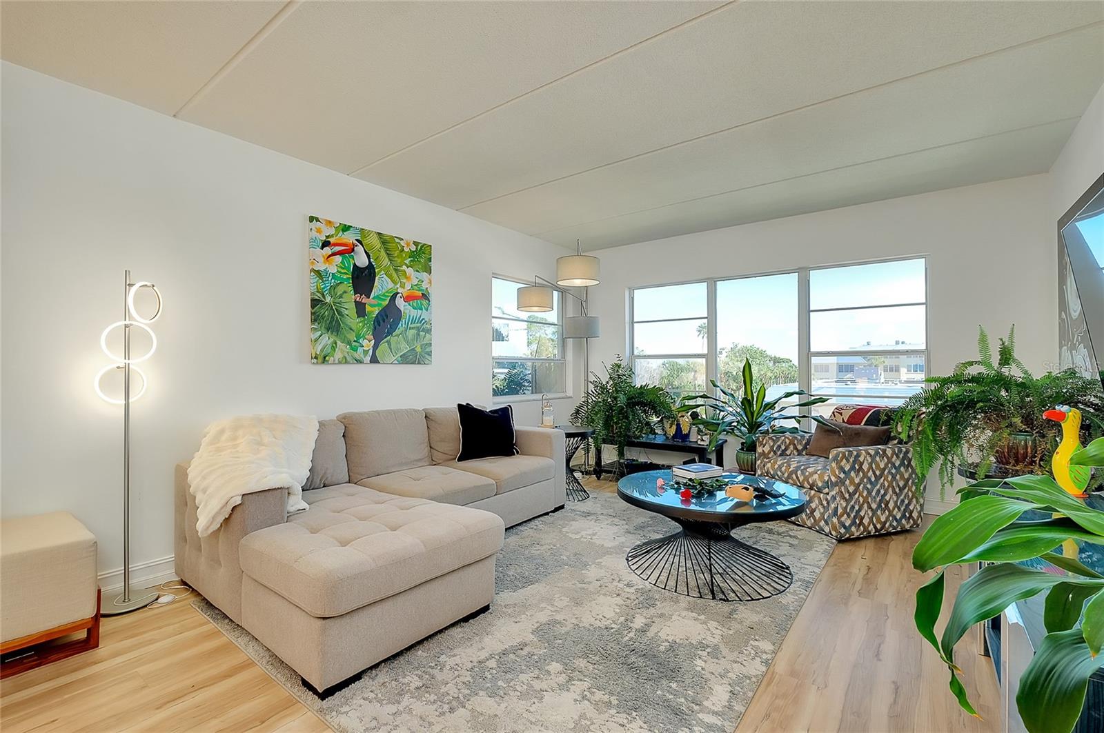 Image 12 of 43 For 3806 Gulf Of Mexico Drive C310