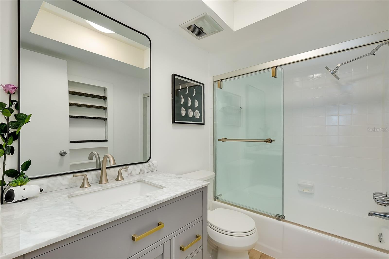 Image 21 of 43 For 3806 Gulf Of Mexico Drive C310