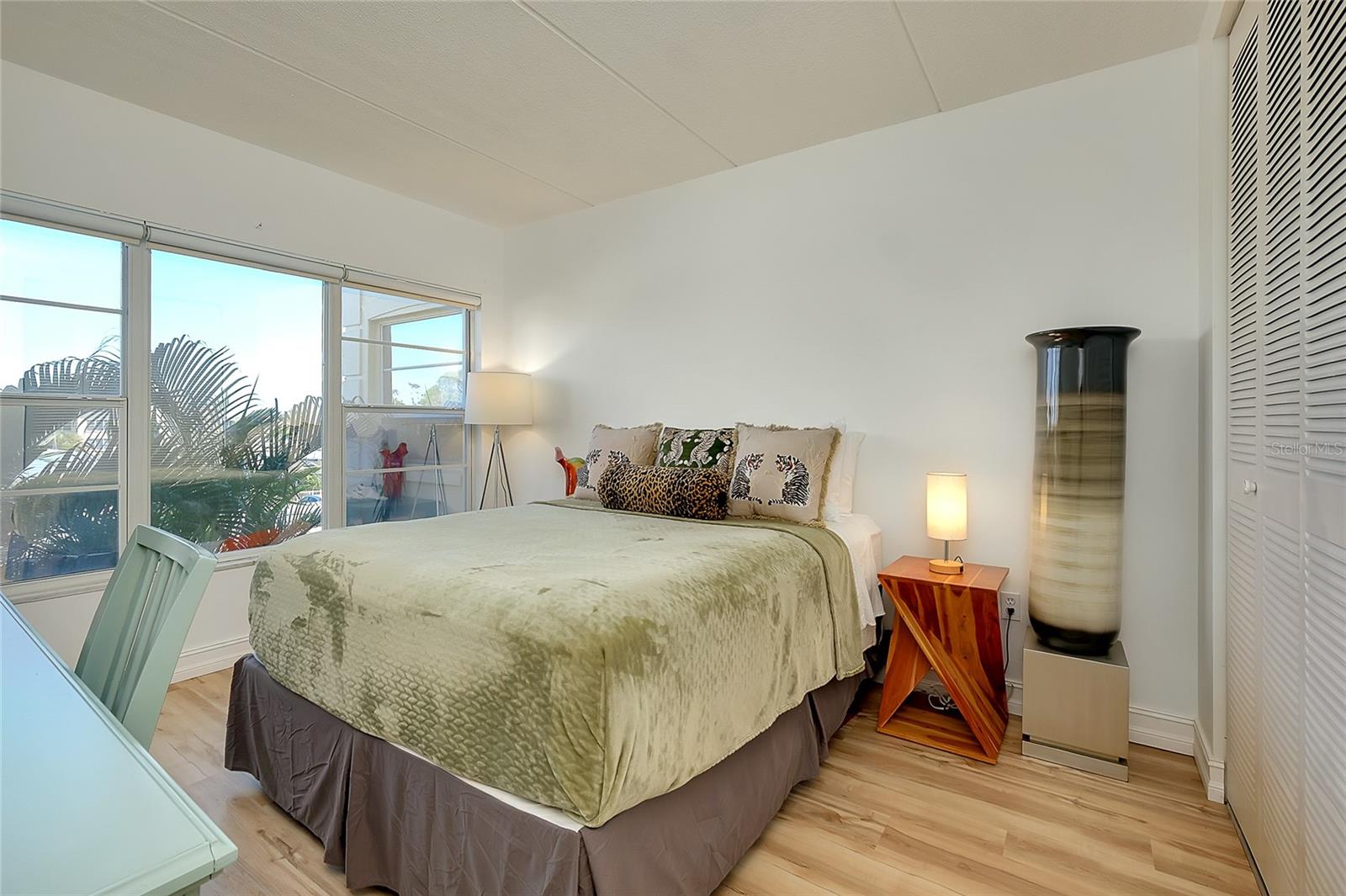 Image 22 of 43 For 3806 Gulf Of Mexico Drive C310