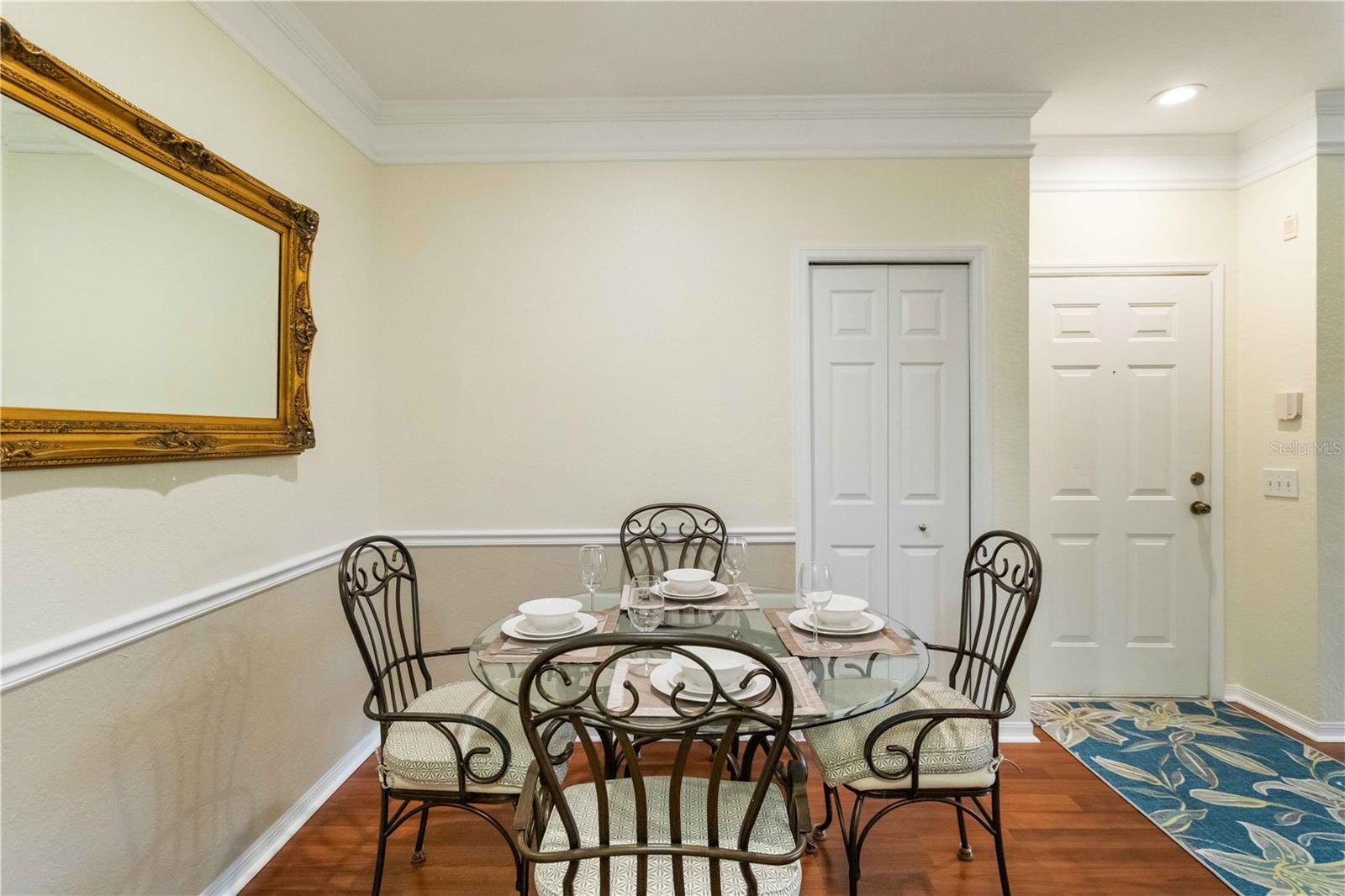 Image 12 of 34 For 5180 Northridge Road 211