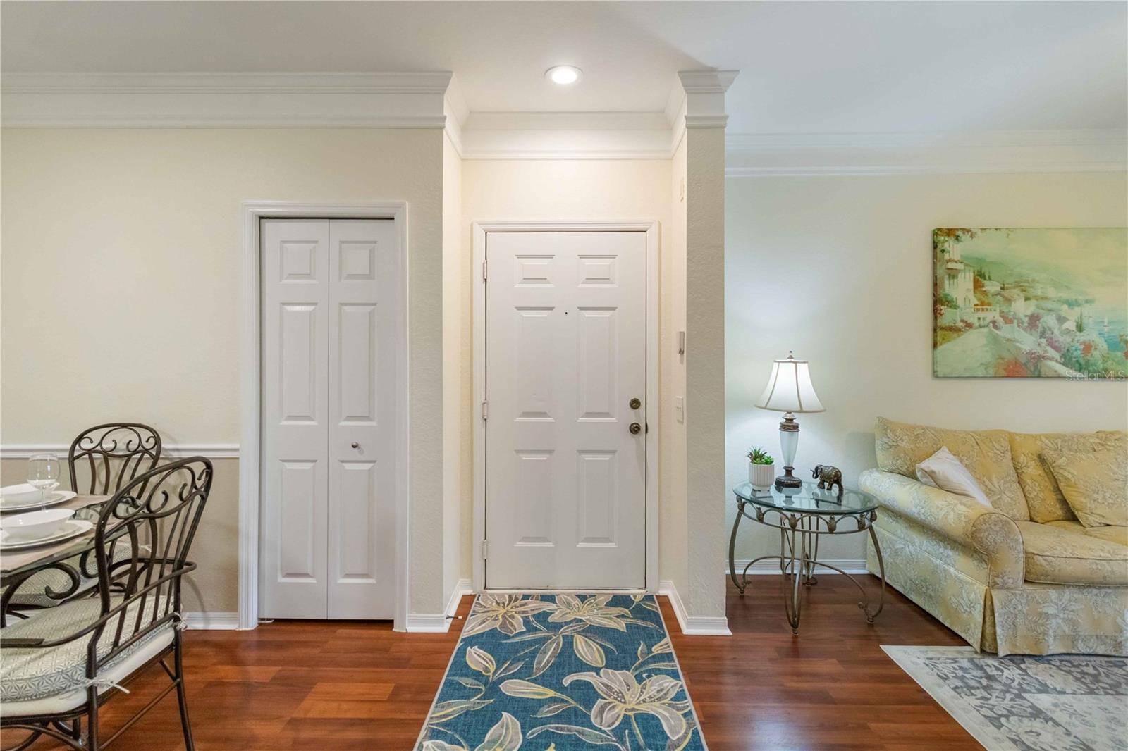 Image 7 of 34 For 5180 Northridge Road 211