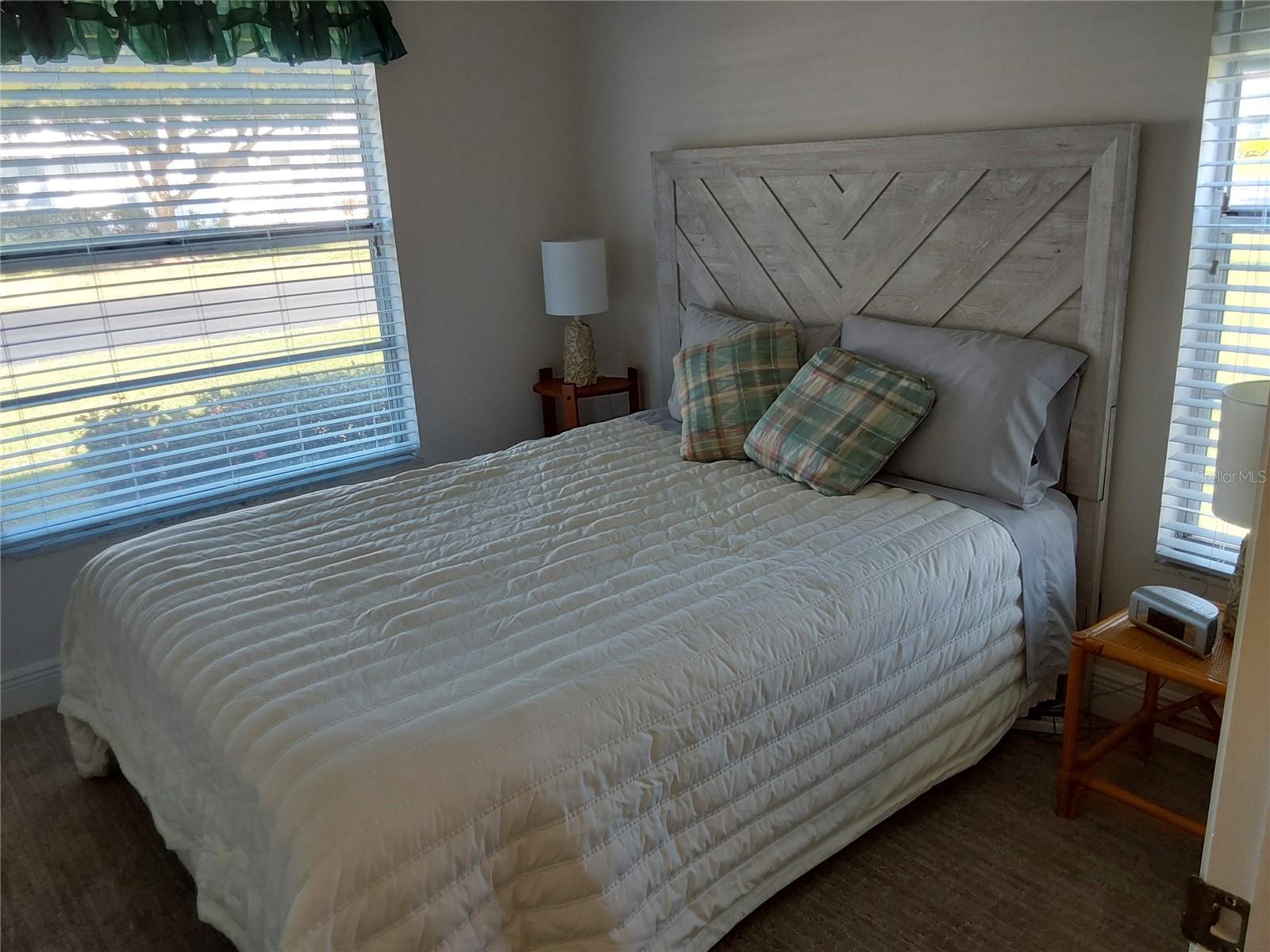 Image 36 of 43 For 3617 36th Avenue Drive W 3617