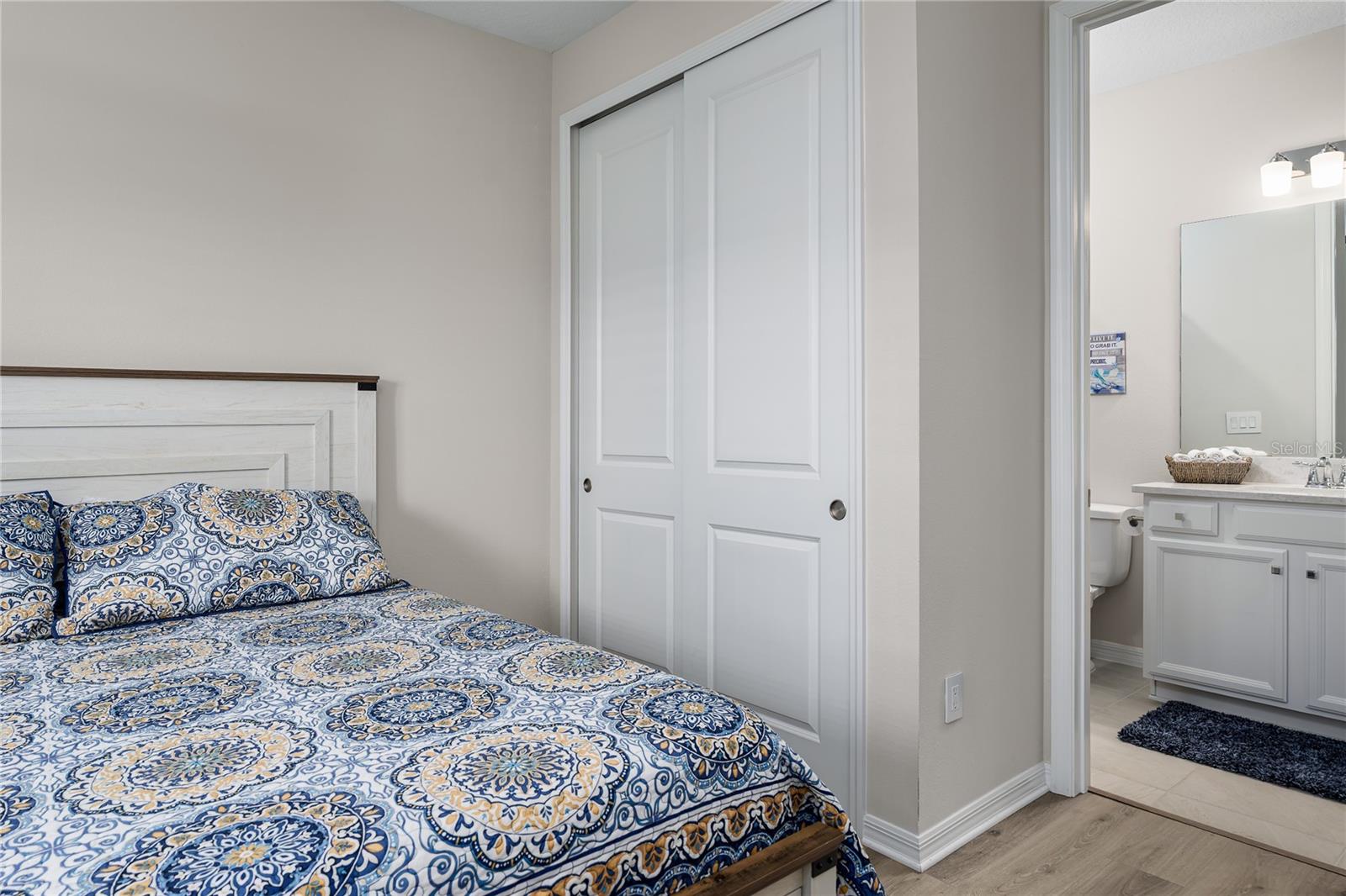 Image 19 of 54 For 6069 Maidenstone Way