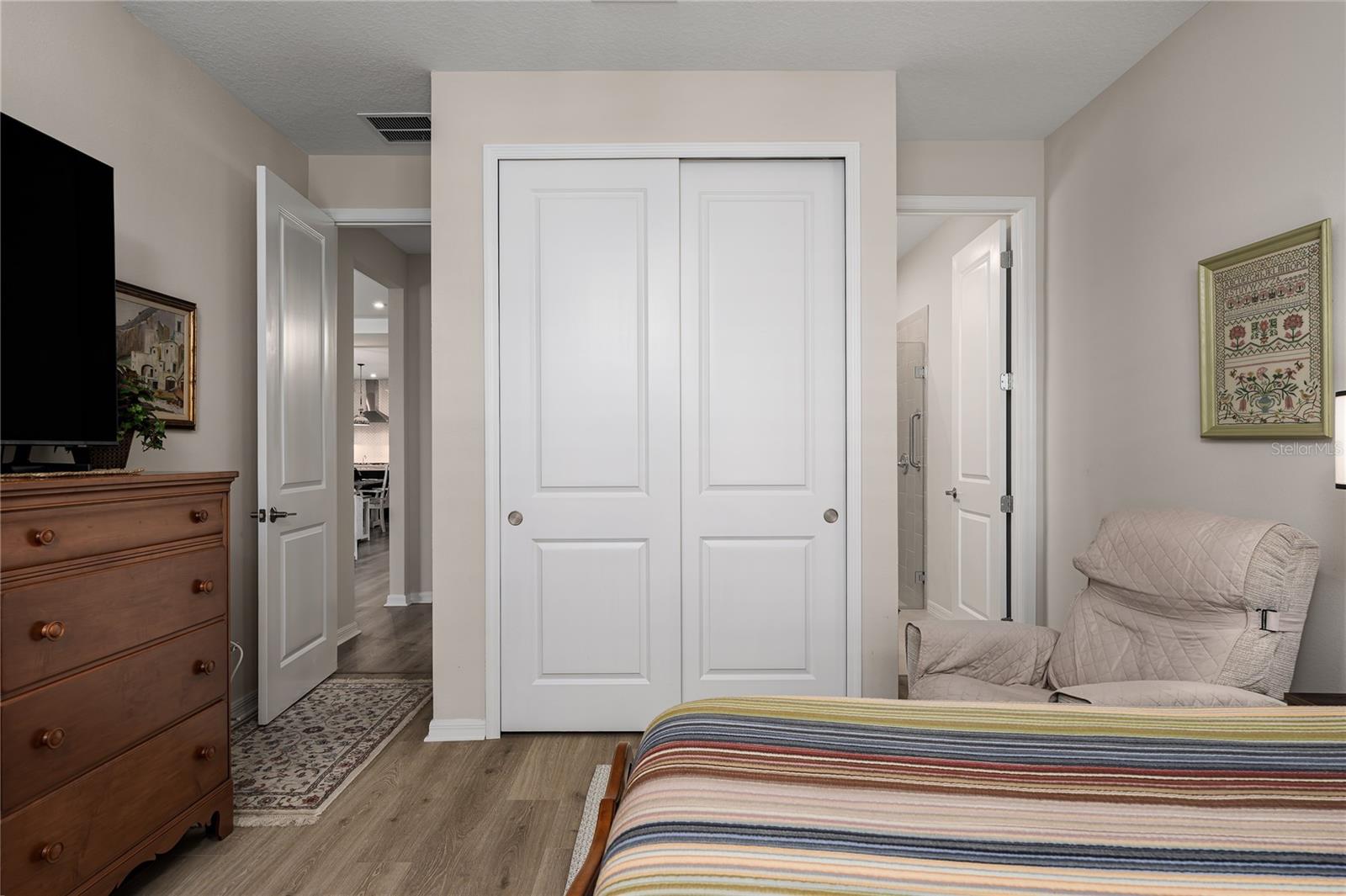 Image 24 of 54 For 6069 Maidenstone Way