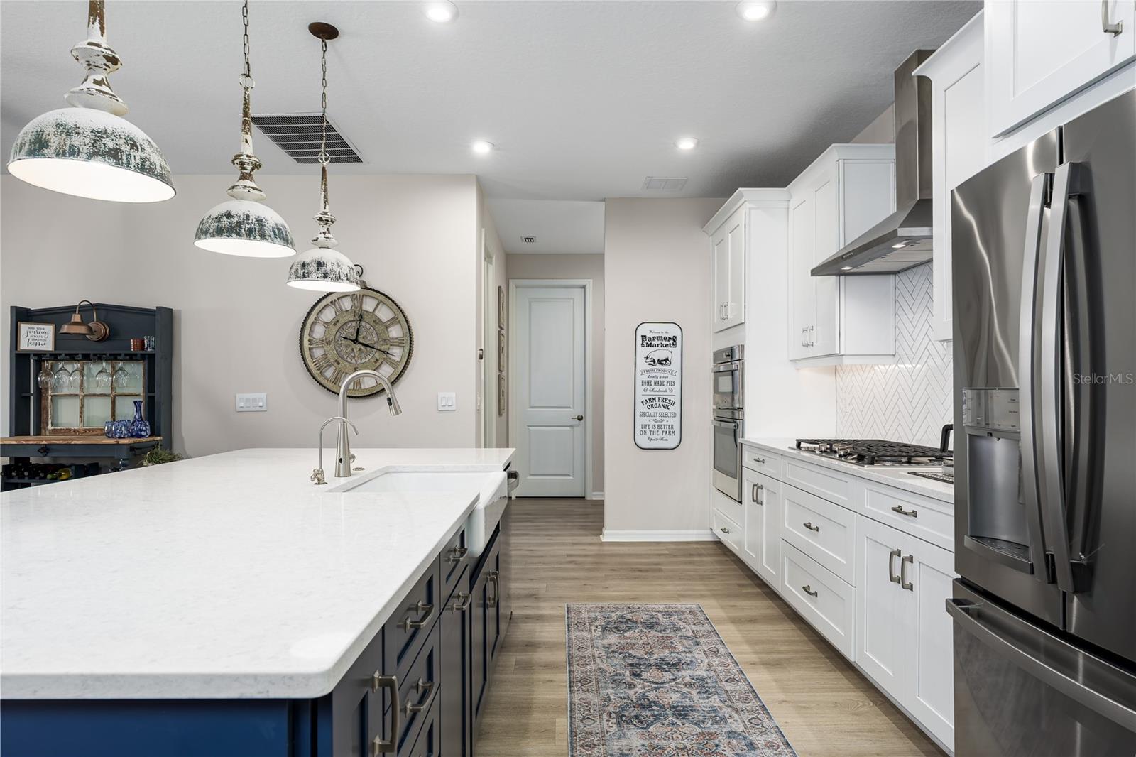 Image 8 of 54 For 6069 Maidenstone Way