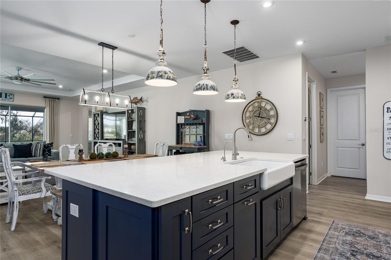 Image 9 of 54 For 6069 Maidenstone Way