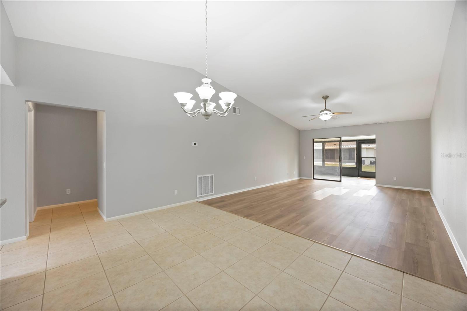 Image 16 of 53 For 6515 Heritage Lane 2615