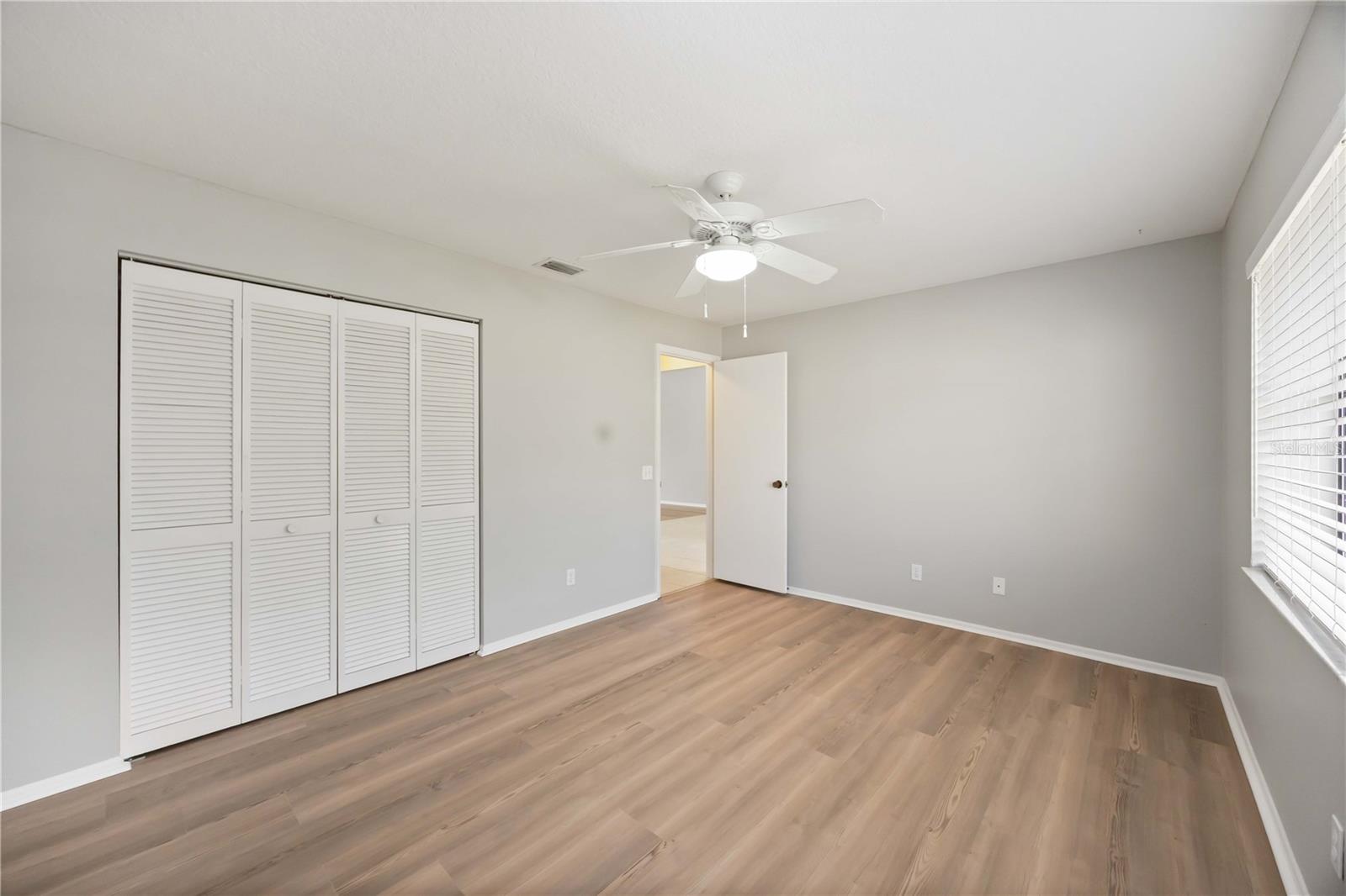 Image 28 of 53 For 6515 Heritage Lane 2615