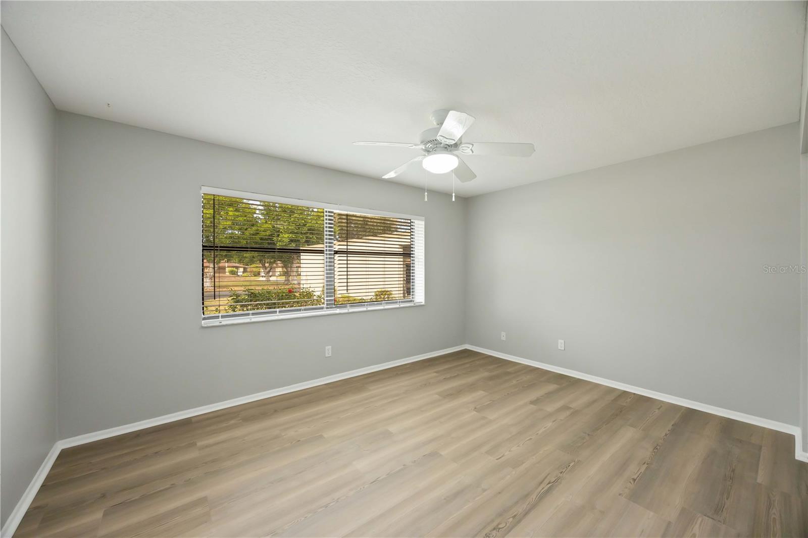 Image 29 of 53 For 6515 Heritage Lane 2615