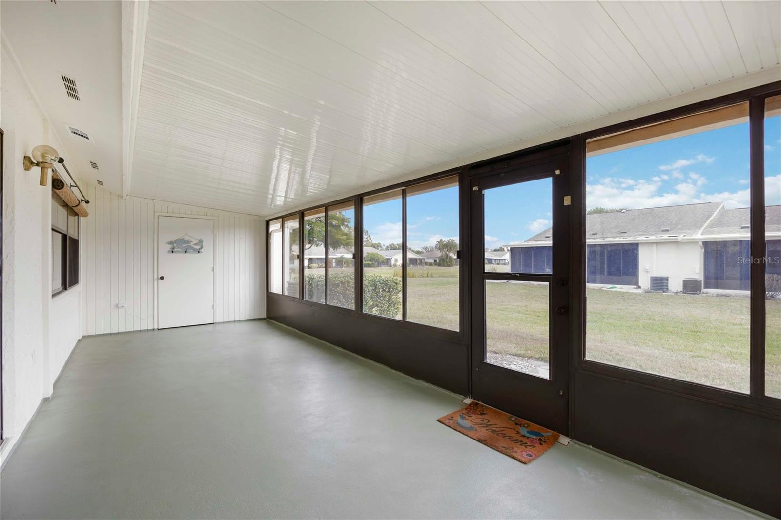 Image 30 of 53 For 6515 Heritage Lane 2615