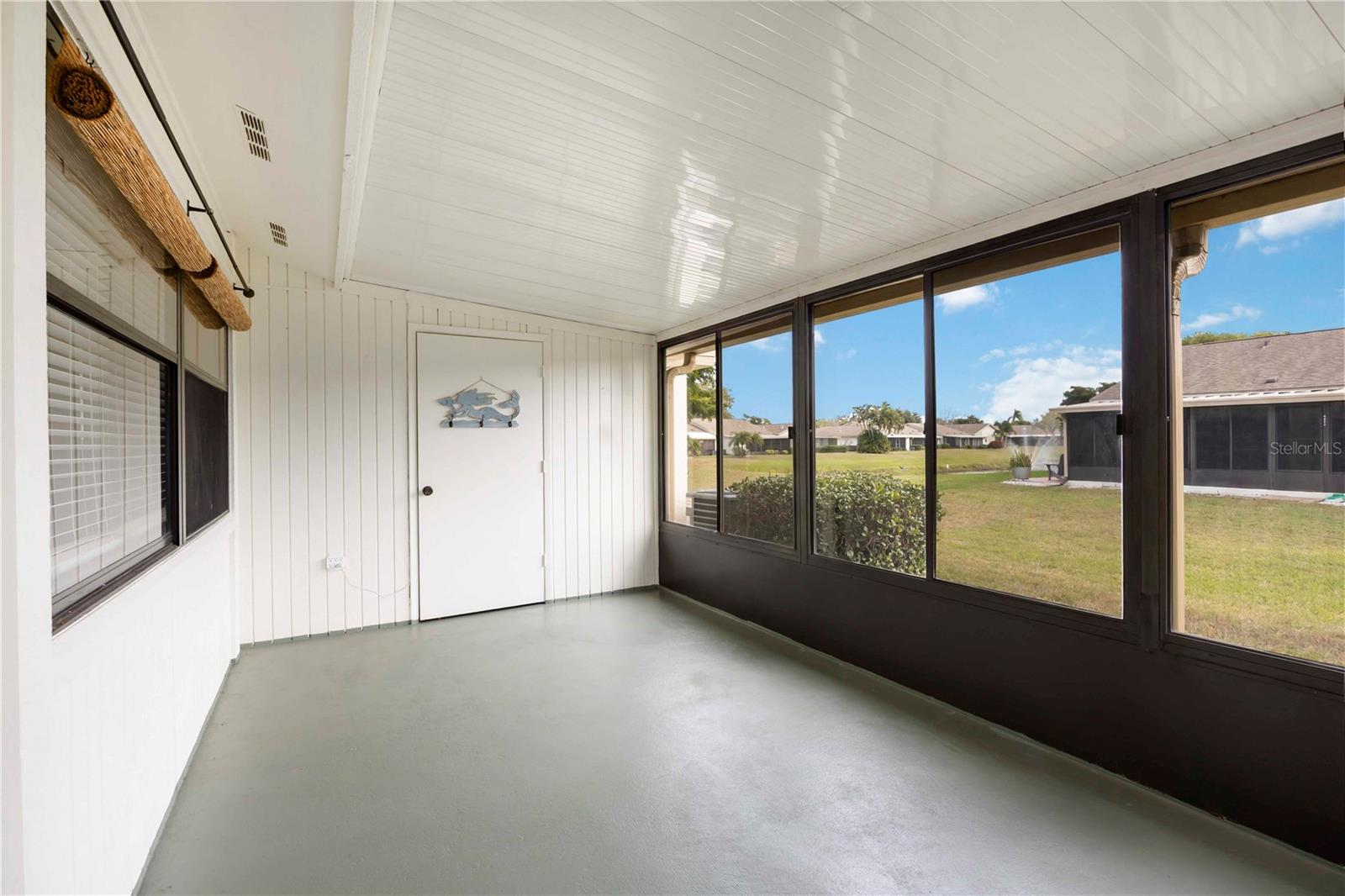 Image 32 of 53 For 6515 Heritage Lane 2615