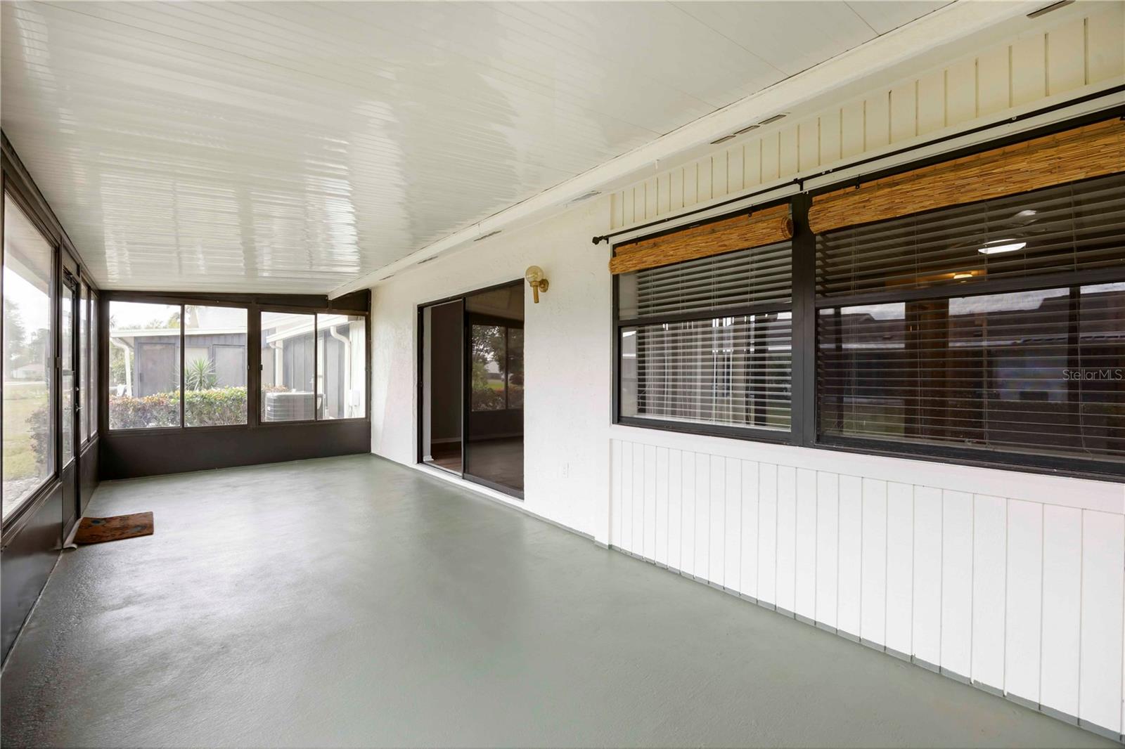 Image 33 of 53 For 6515 Heritage Lane 2615