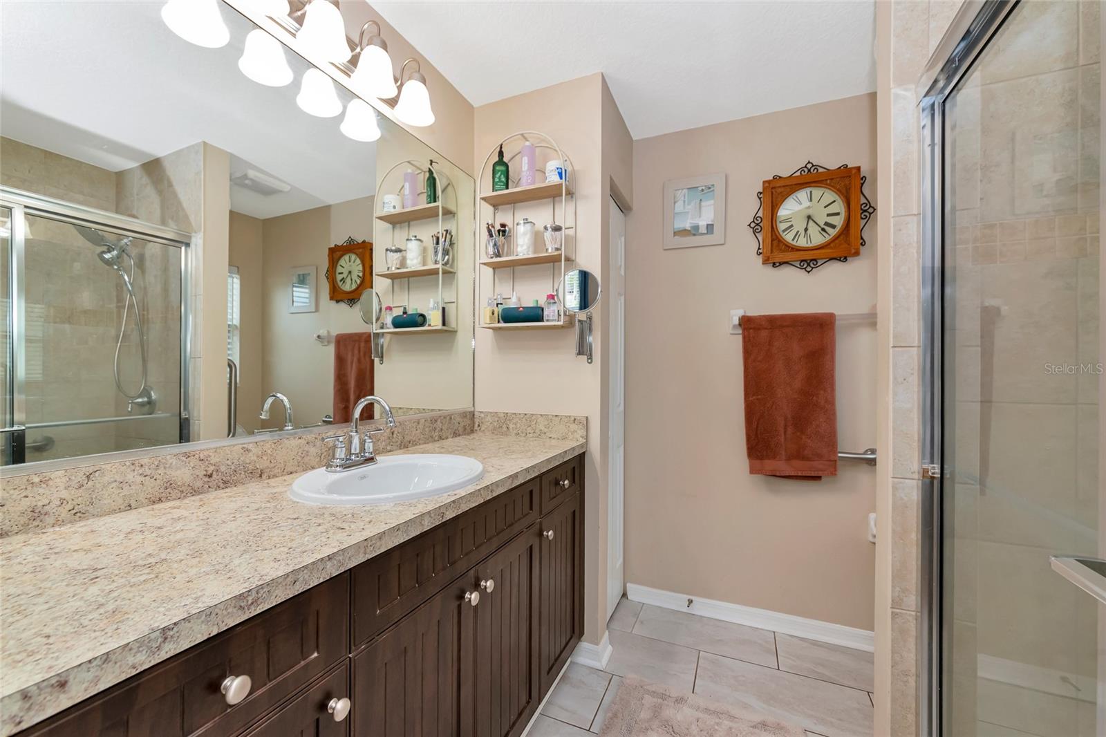 Image 18 of 49 For 8106 120th Avenue E