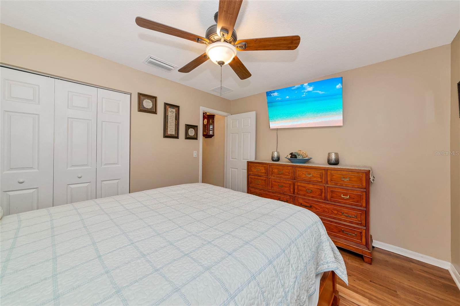 Image 22 of 49 For 8106 120th Avenue E