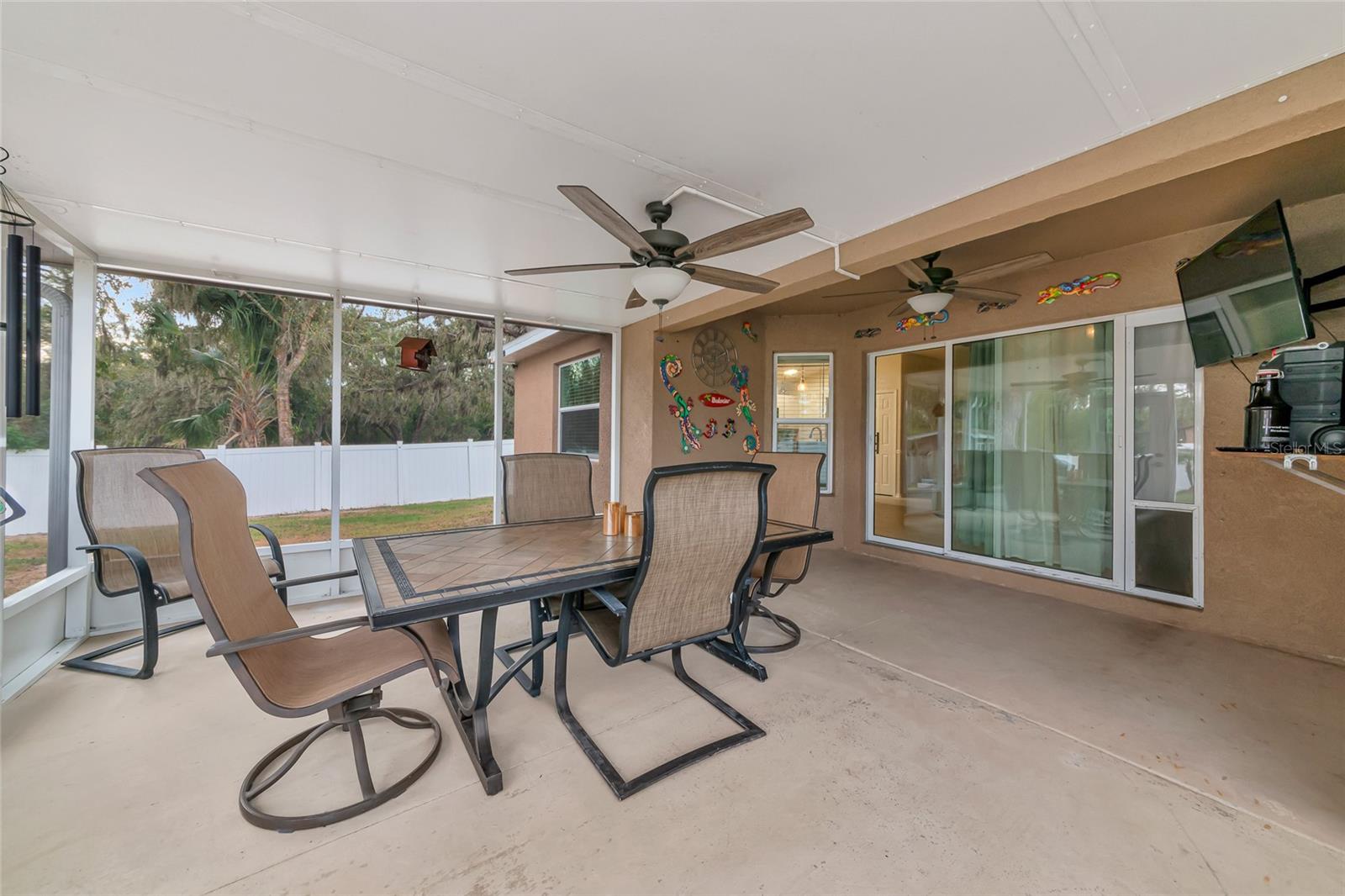 Image 29 of 49 For 8106 120th Avenue E