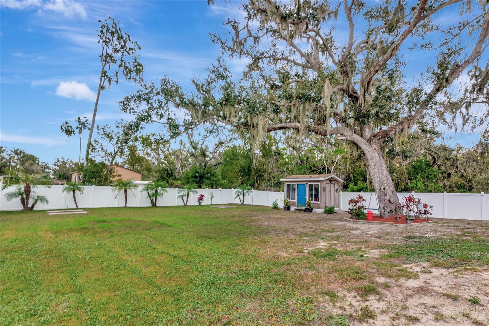 Image 32 of 49 For 8106 120th Avenue E