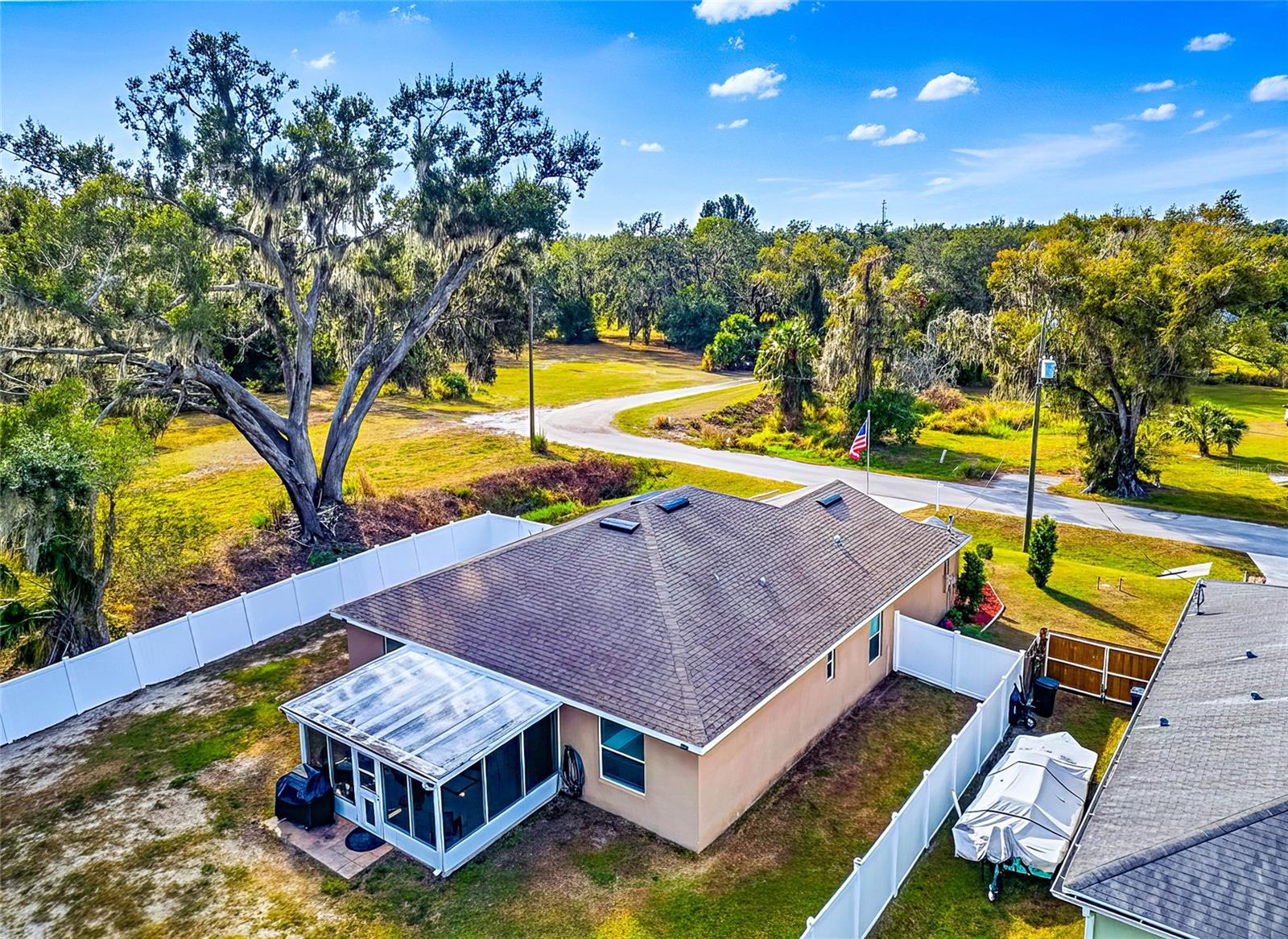 Image 44 of 49 For 8106 120th Avenue E