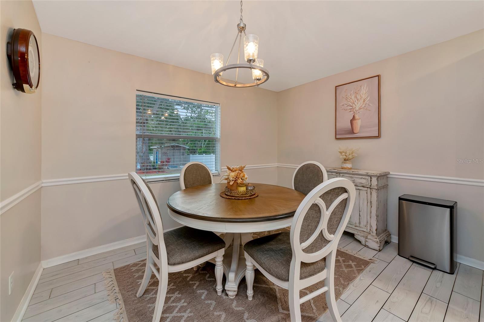 Image 9 of 49 For 8106 120th Avenue E