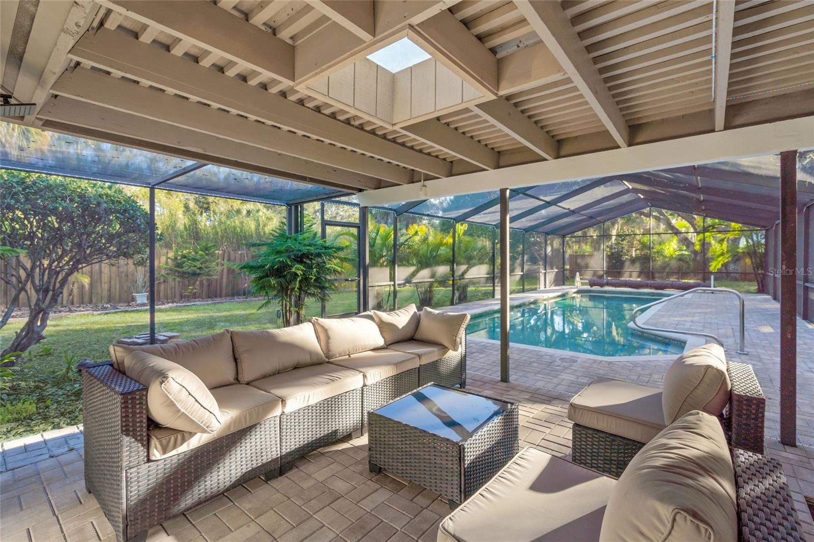 Image 19 of 35 For 4916 Hidden Oaks Trail