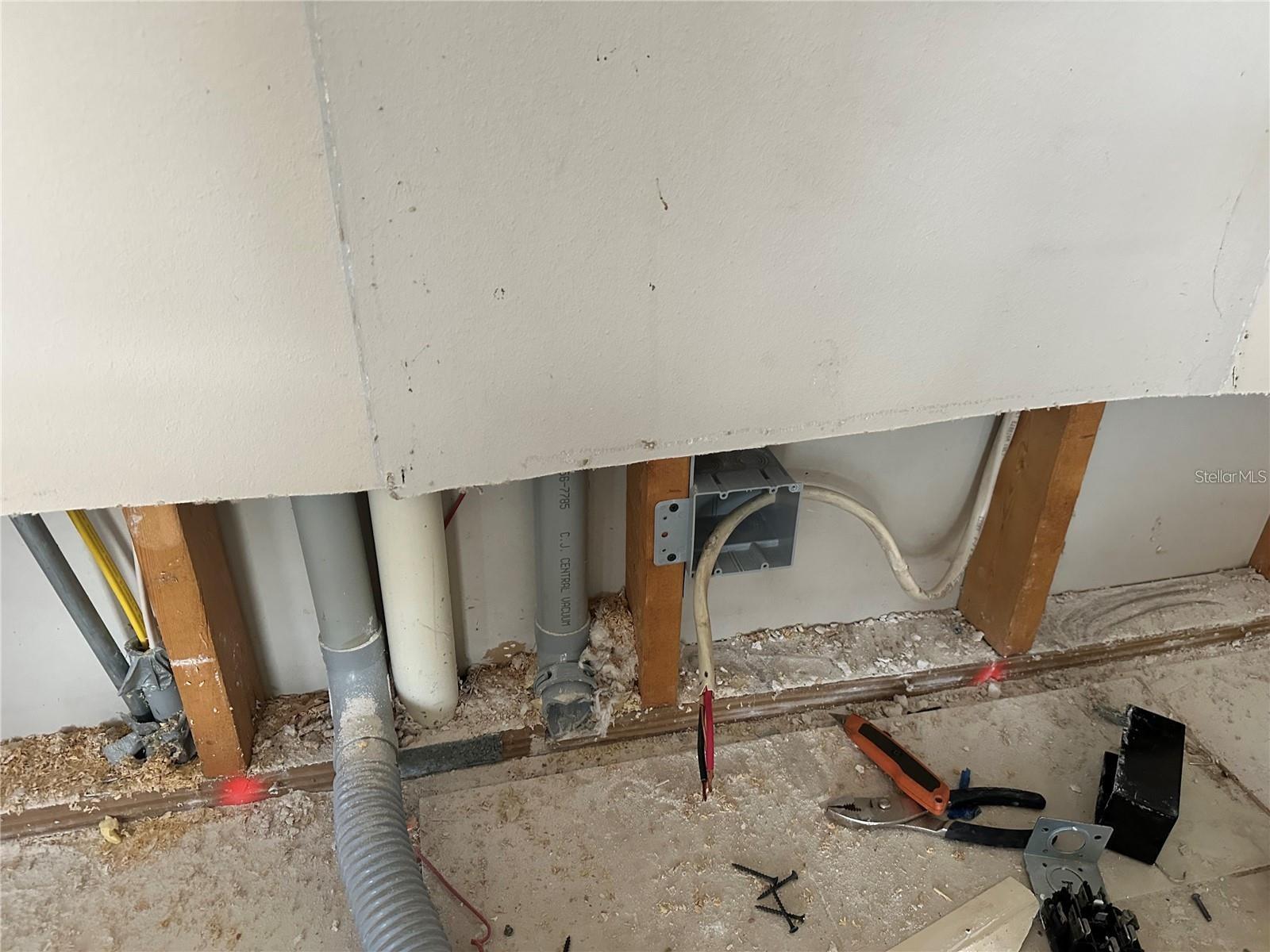 Image 15 of 43 For 25250 Sr 64  