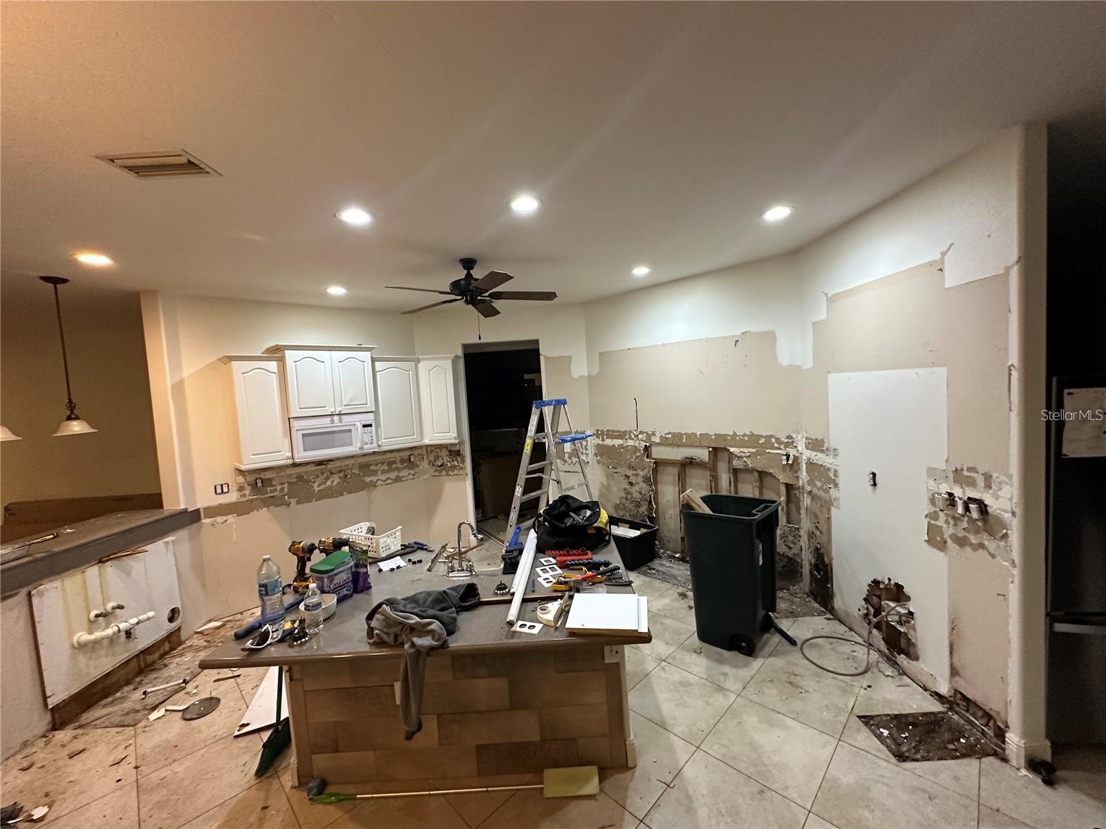 Image 24 of 43 For 25250 Sr 64  