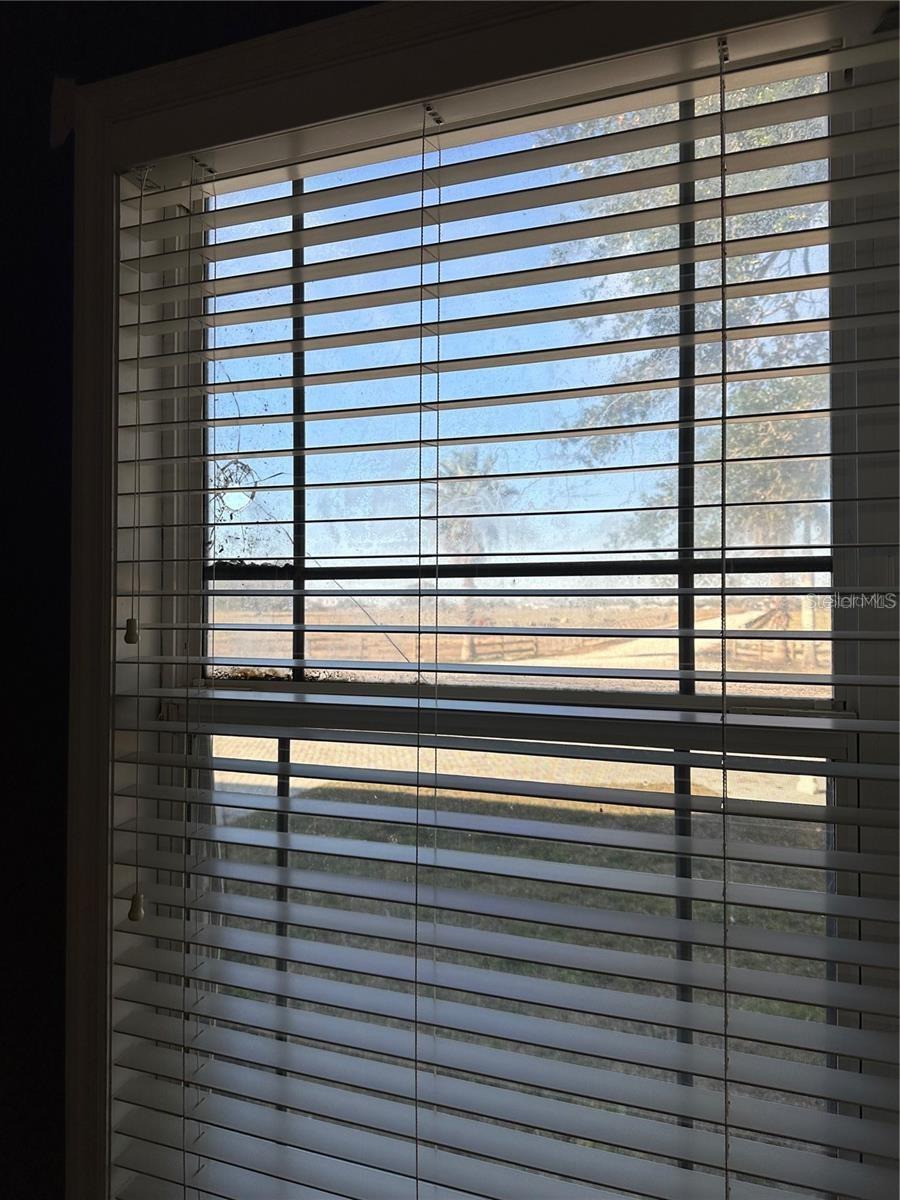 Image 36 of 43 For 25250 Sr 64  