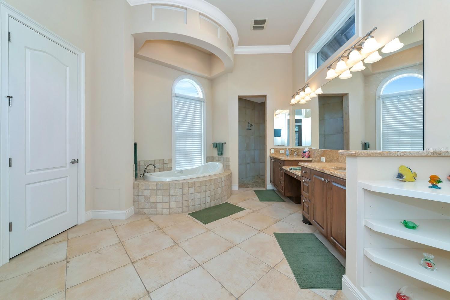 Image 16 of 74 For 11716 River Shores Trail