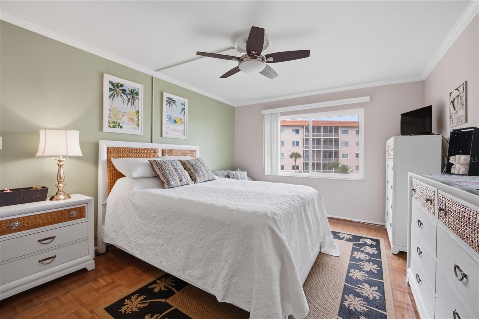 Image 15 of 26 For 1600 1st Avenue W 304a